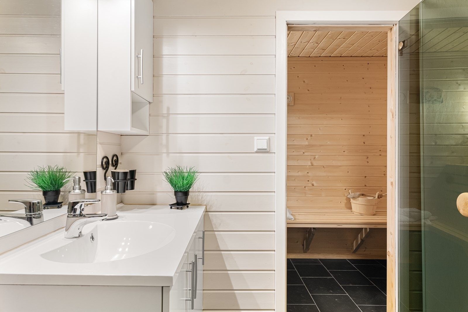 I direkte tilknytting til badet har man også en badstue. Galleribilde