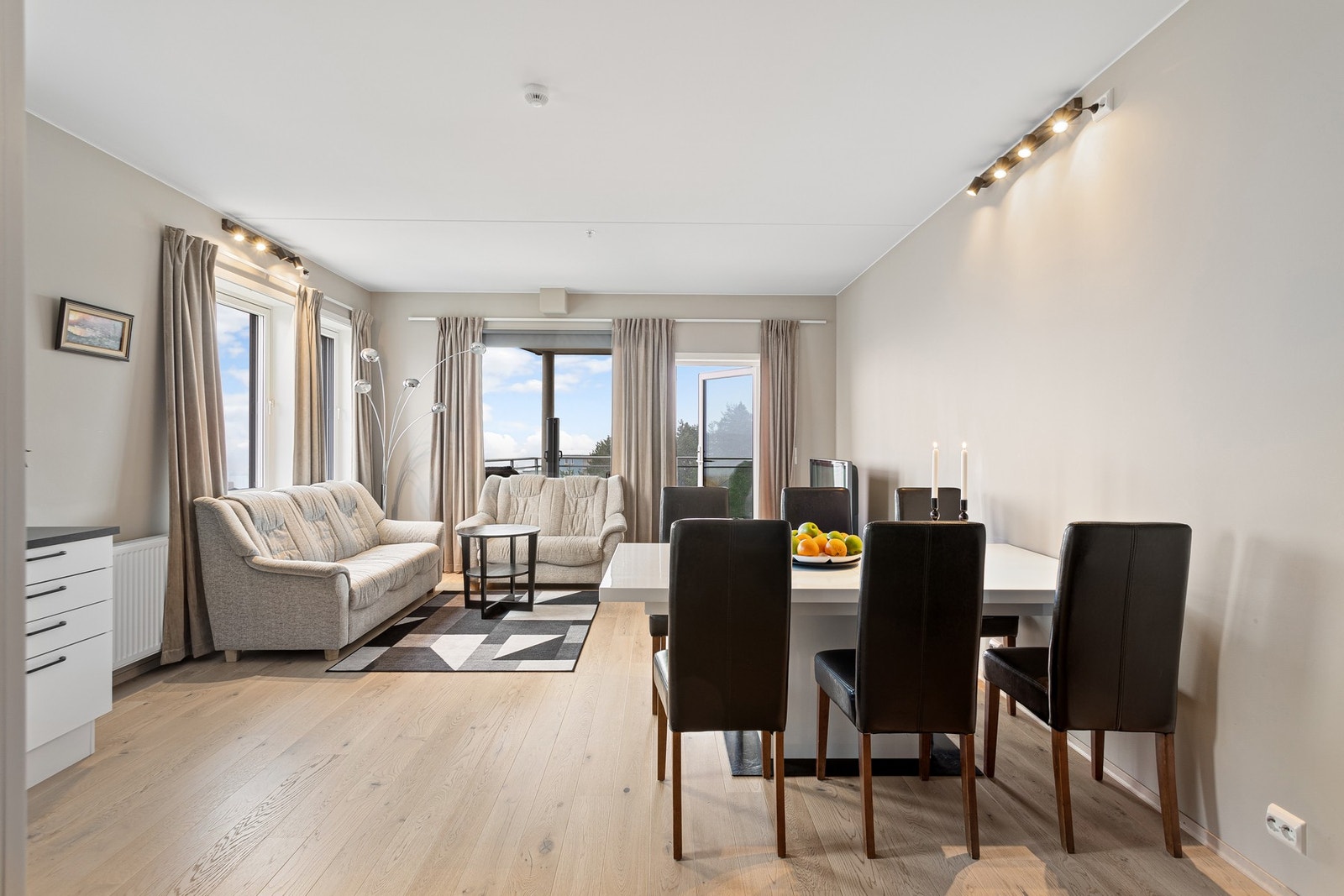 En stilren 3-roms andelsleilighet i et meget attraktivt boområde på Tiller. Galleribilde