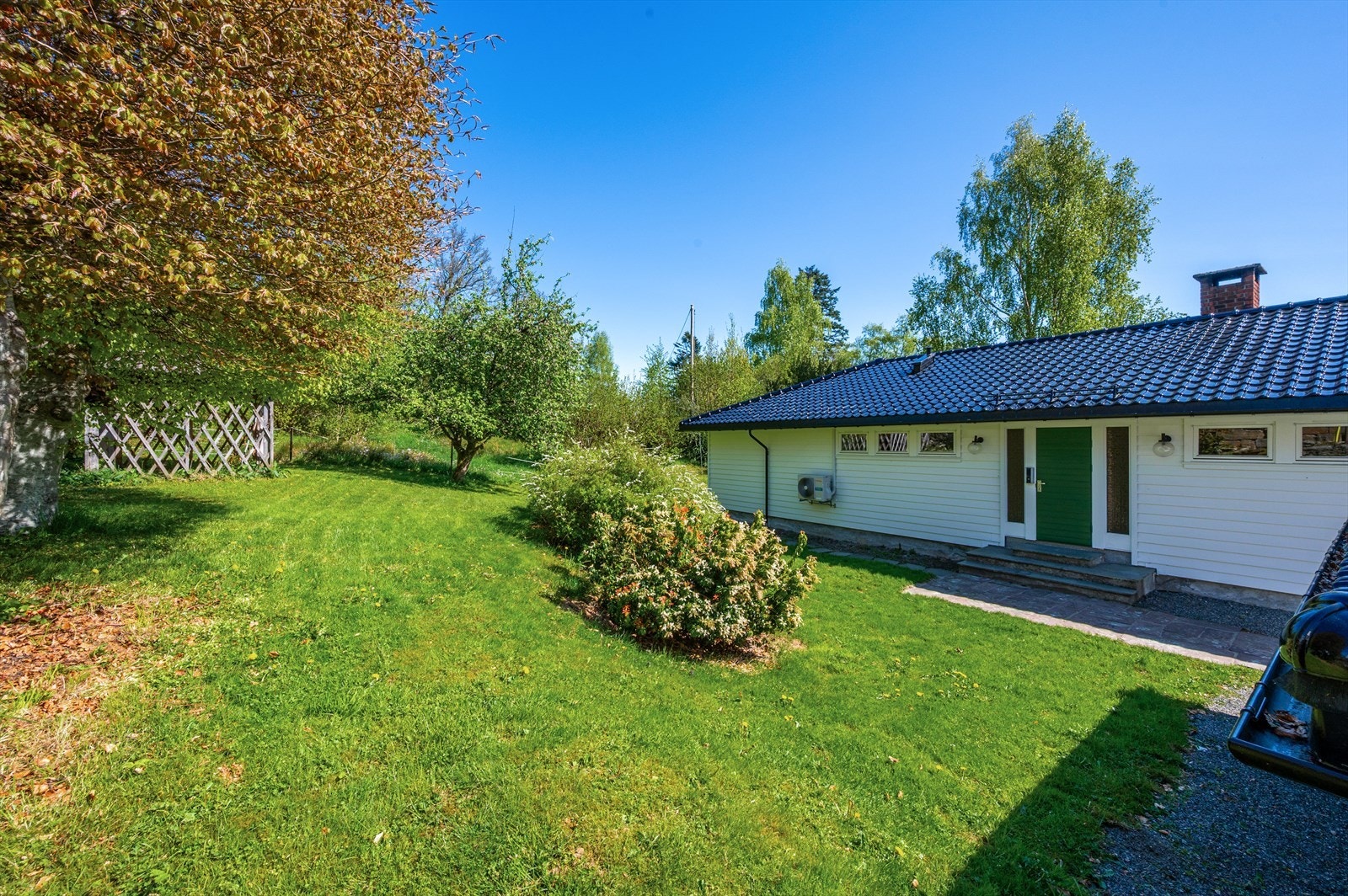 - Nytt yttertak på hus og garasje fra 2019 - Galleribilde