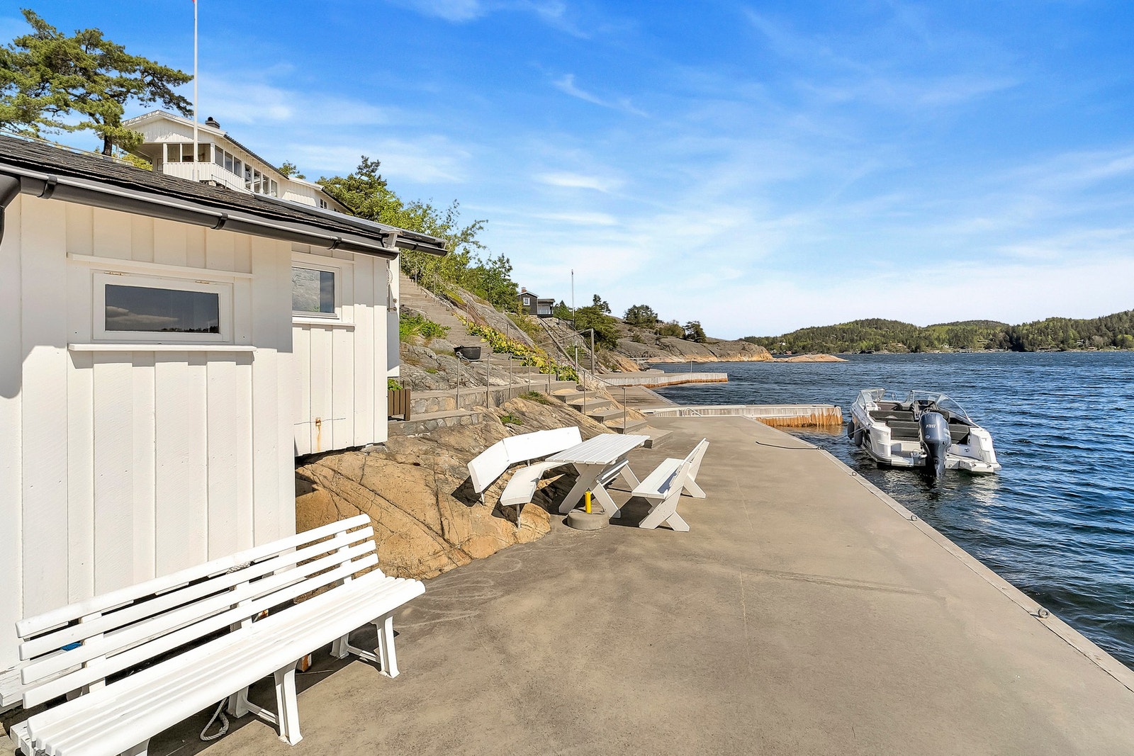 Flott plass til å drive med forskjellige typer vannsport! Galleribilde