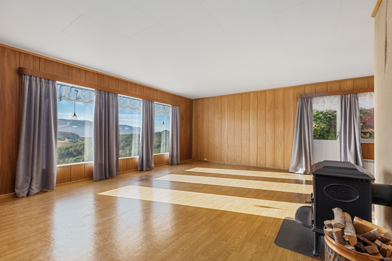 Våningshus I Galleribilde