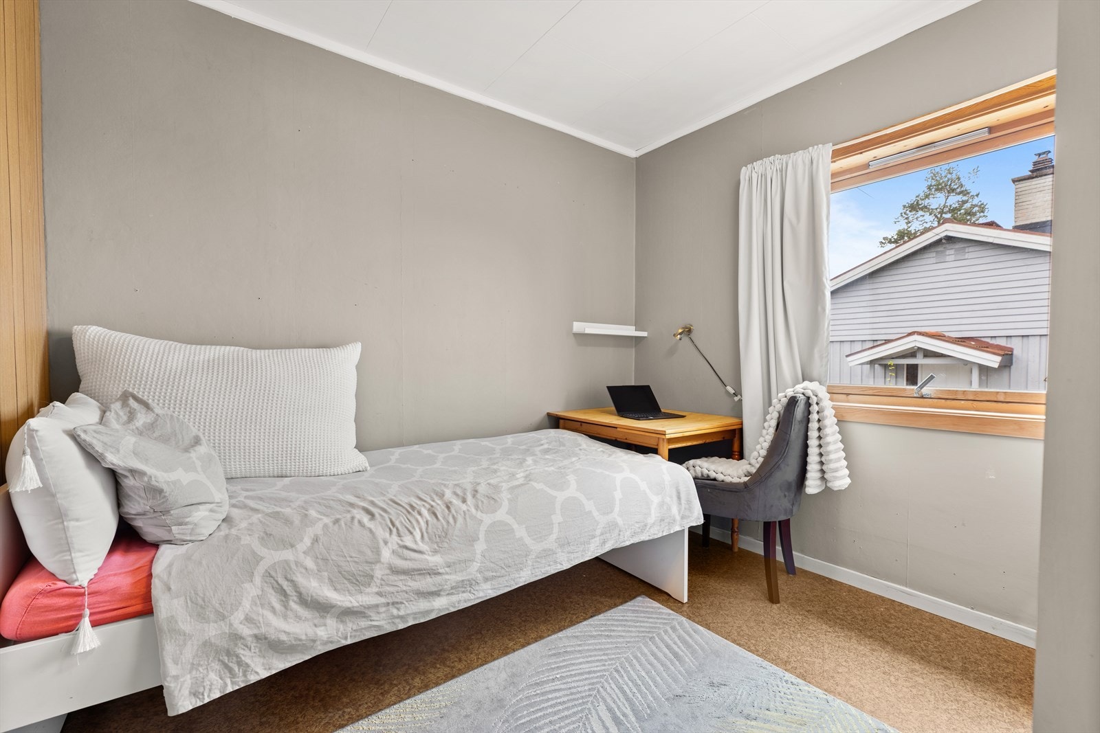 Her finnes det store muligheter for å skape lune og personlige rom, enten til barnerom, kontor, hobbyrom eller gjesterom. Galleribilde