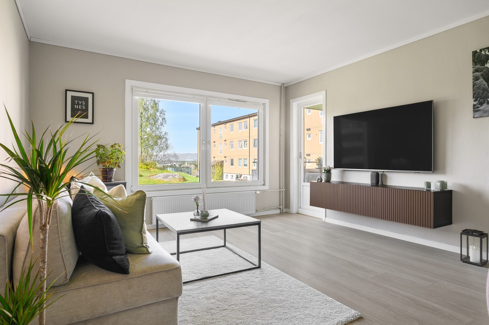 Aktiv Eiendomsmegling v/ Elise Linningsvoll har gleden av å presentere Torgny Segerstedts vei 49! Galleribilde