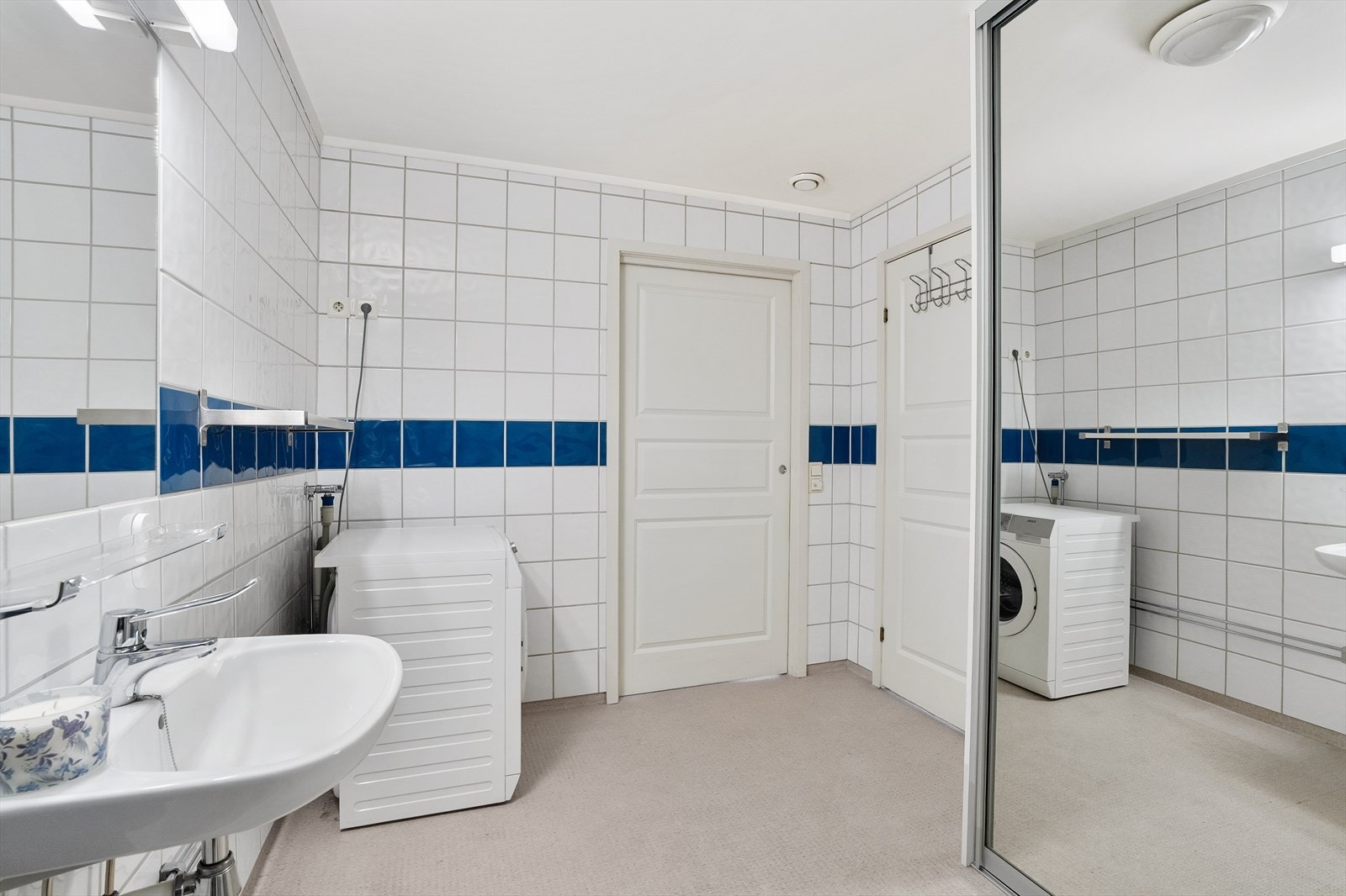 Romslig bad Galleribilde