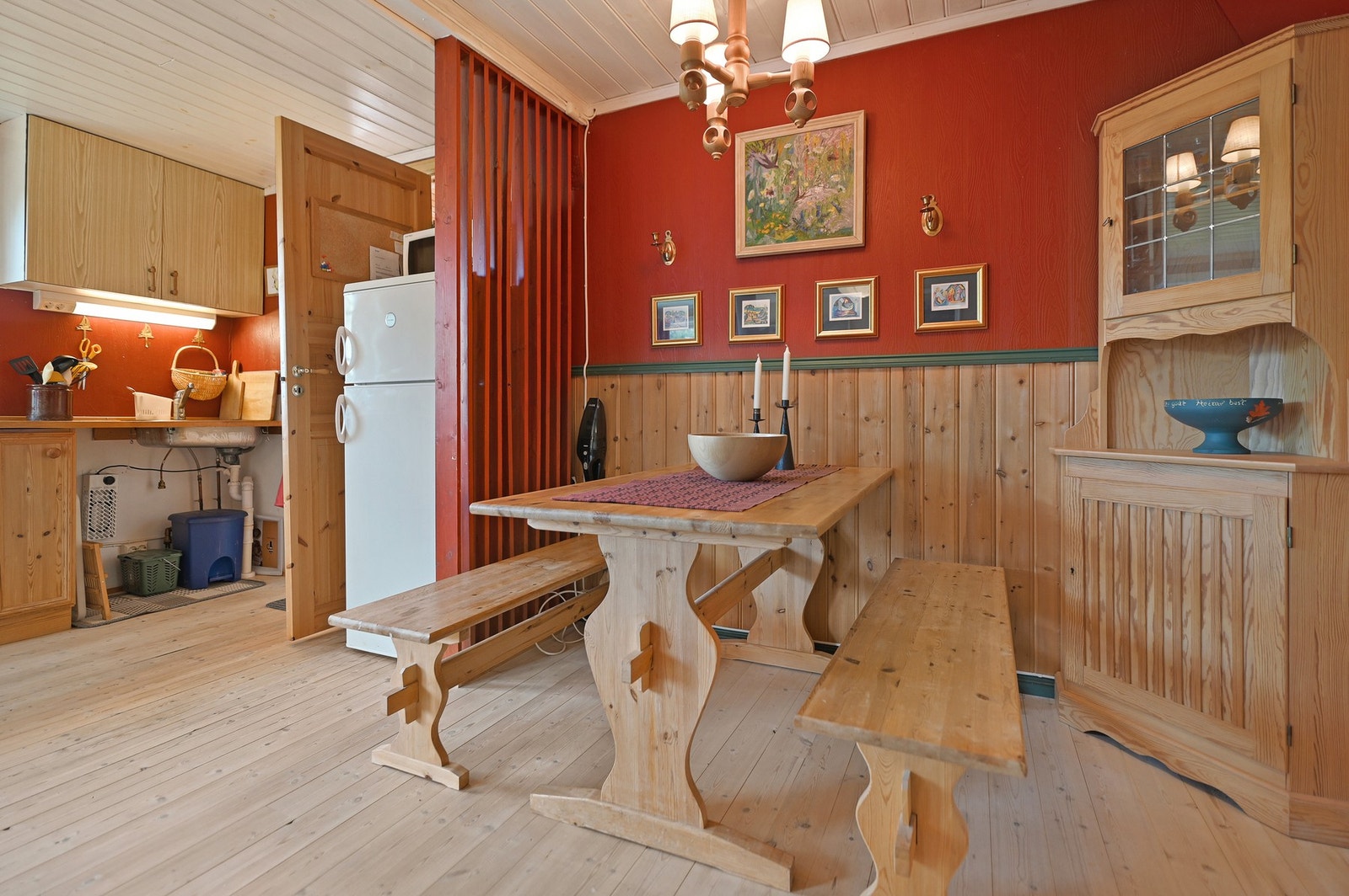 Spiseplassen ved kjøkkenet Galleribilde