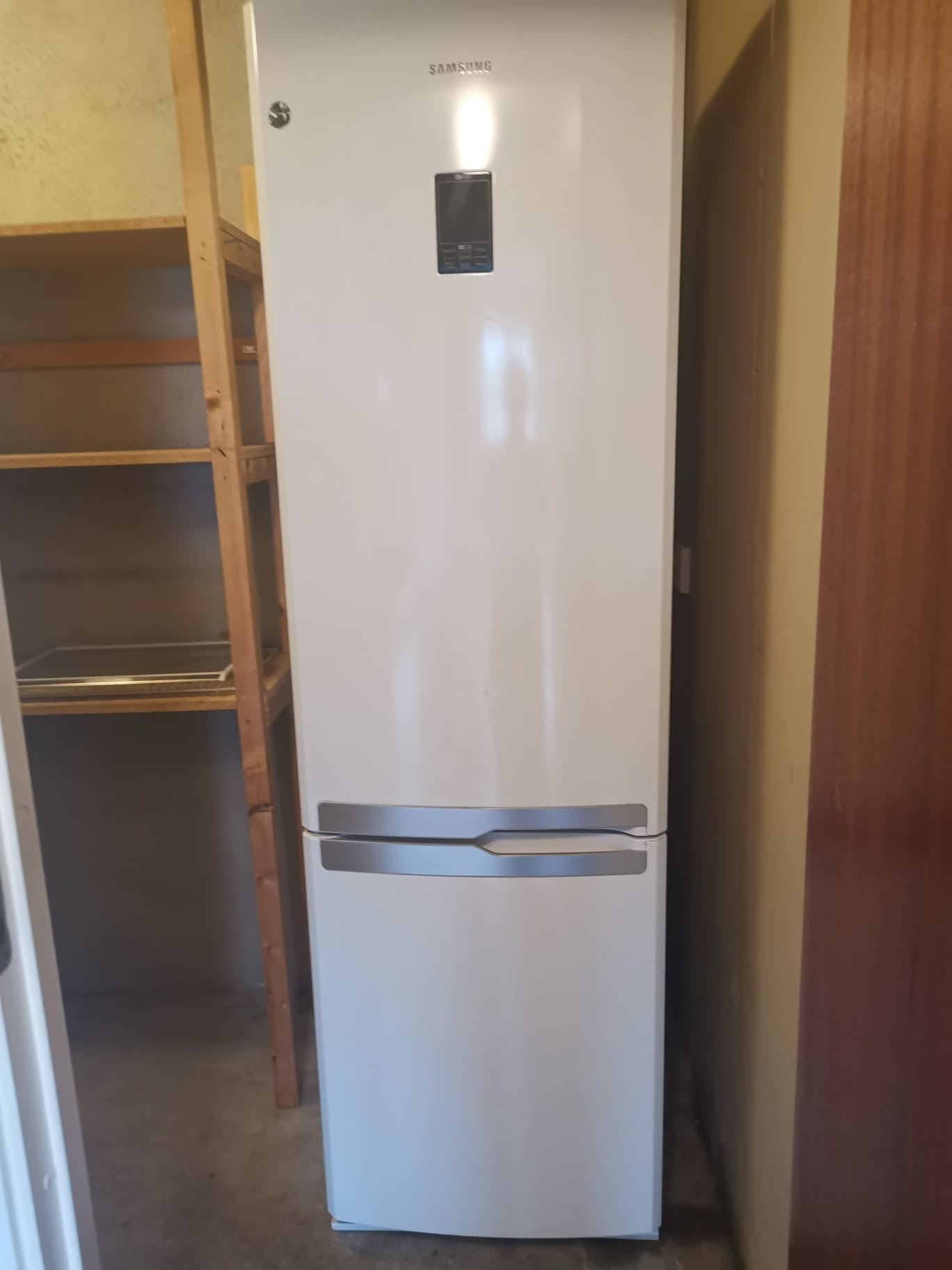 Lager/kjøleskap Galleribilde