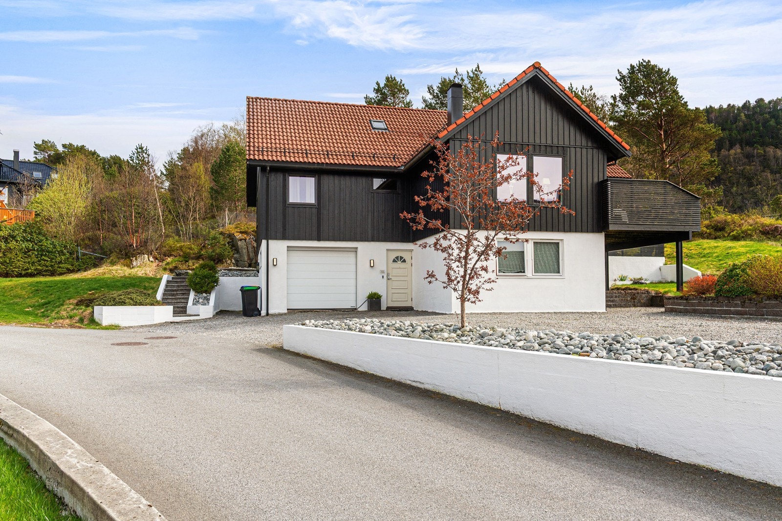 Vestvendt fasade Galleribilde