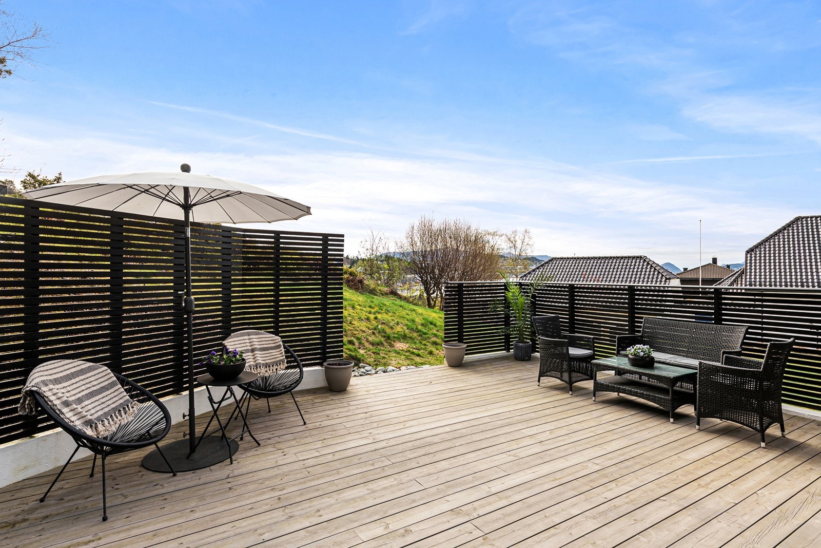 Terrassedel mot syd Galleribilde