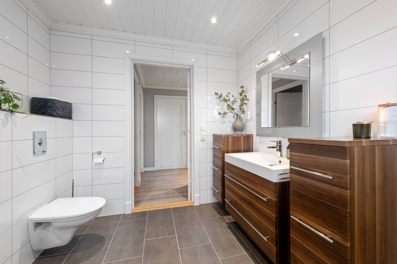 Bad i hovedetasje Galleribilde