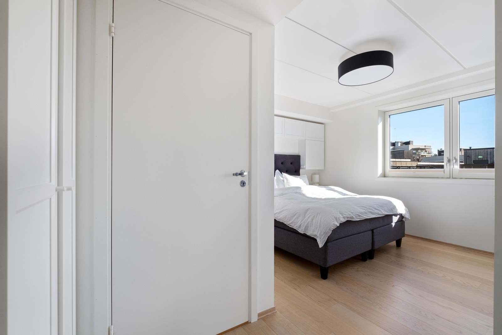 I tillegg har man en bod i rommet. Galleribilde