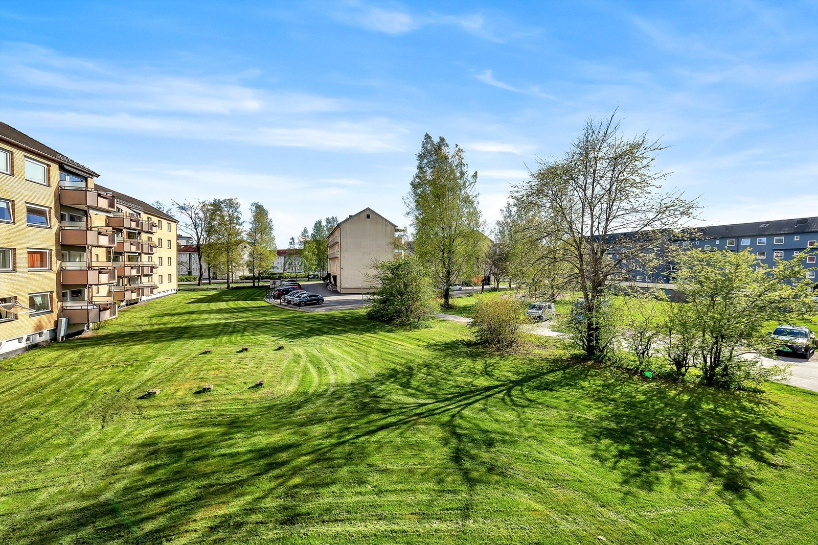 Utsyn fra balkong. Galleribilde