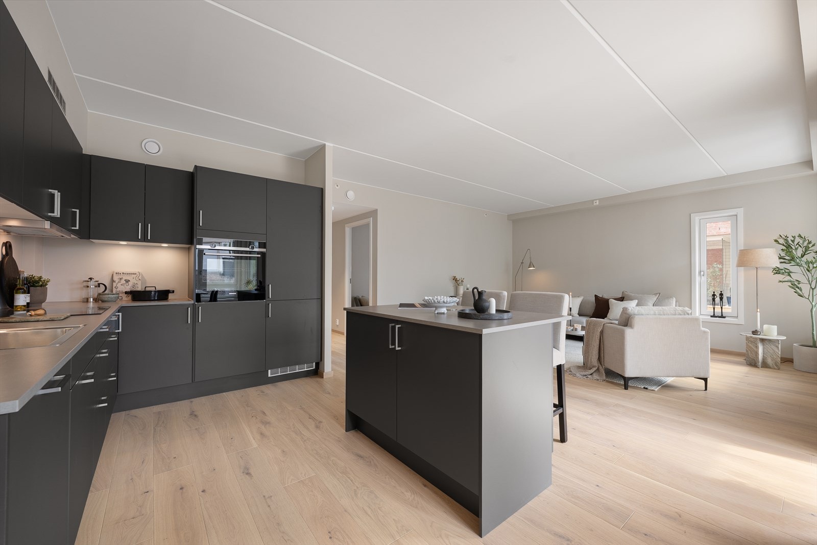 Det er vannbåren varme i gulvene - Energieffektive løsninger gir et lavt energiforbruk Galleribilde