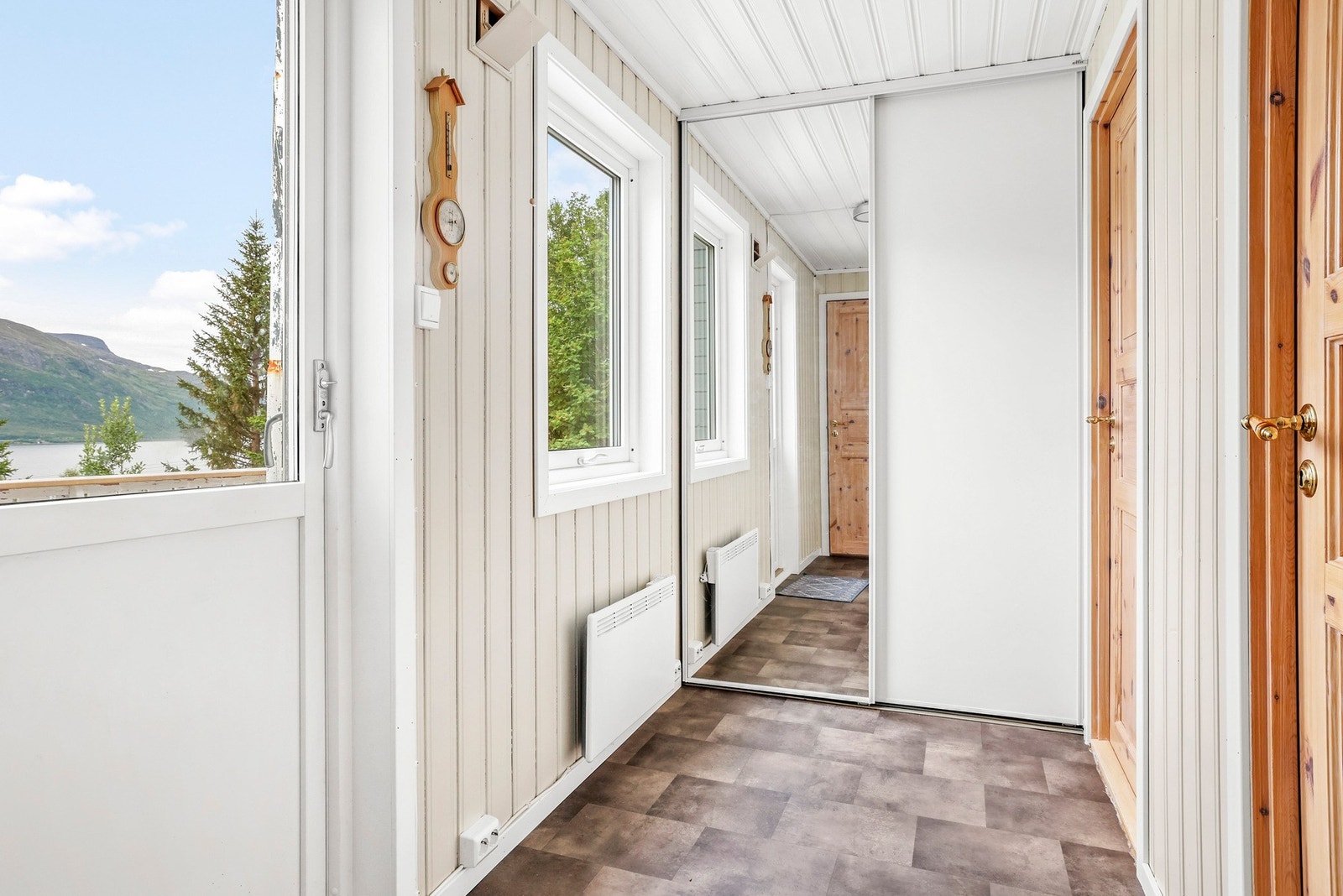 Utgang til veranda Galleribilde