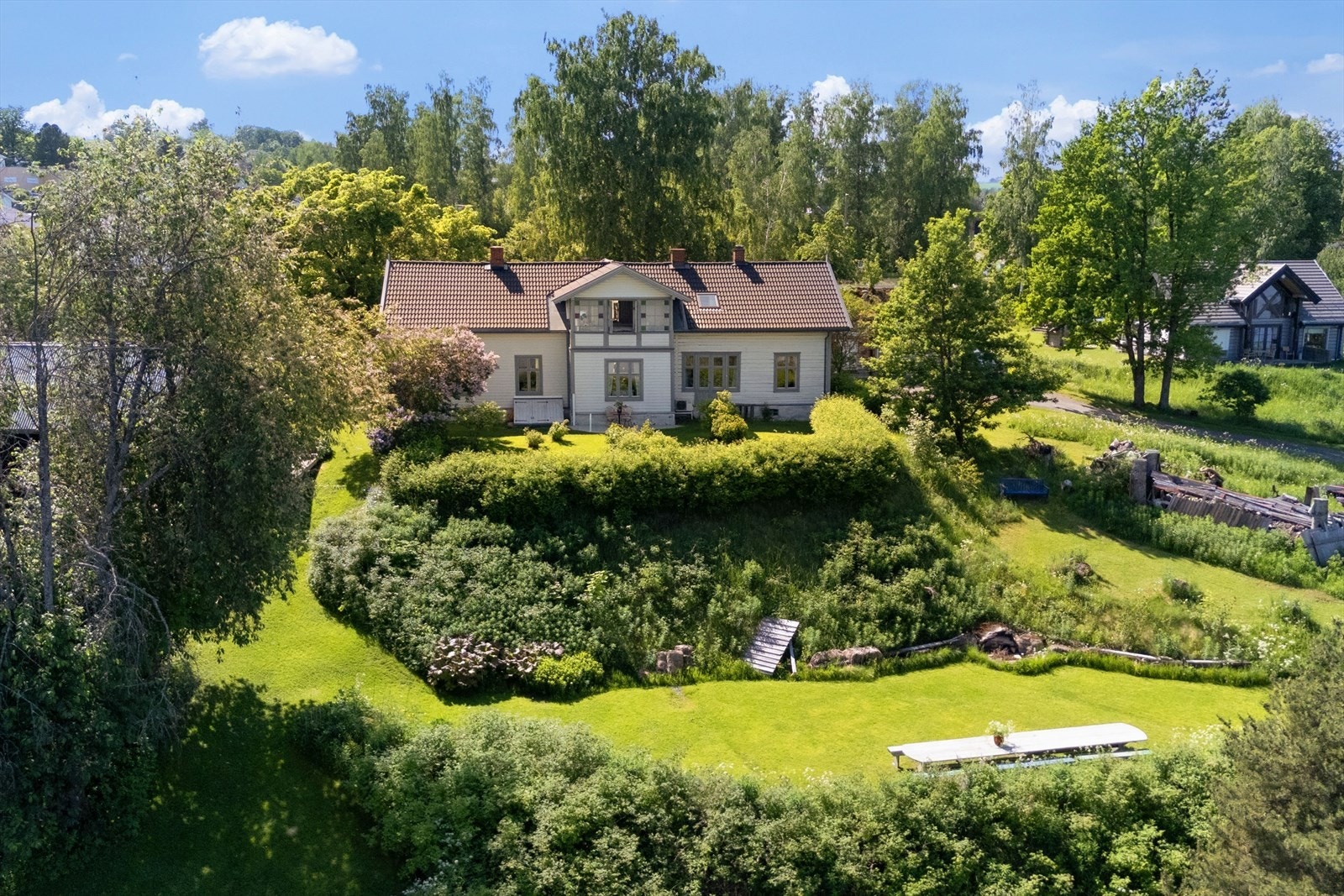 Stor tomt og flott beliggenhet. Galleribilde