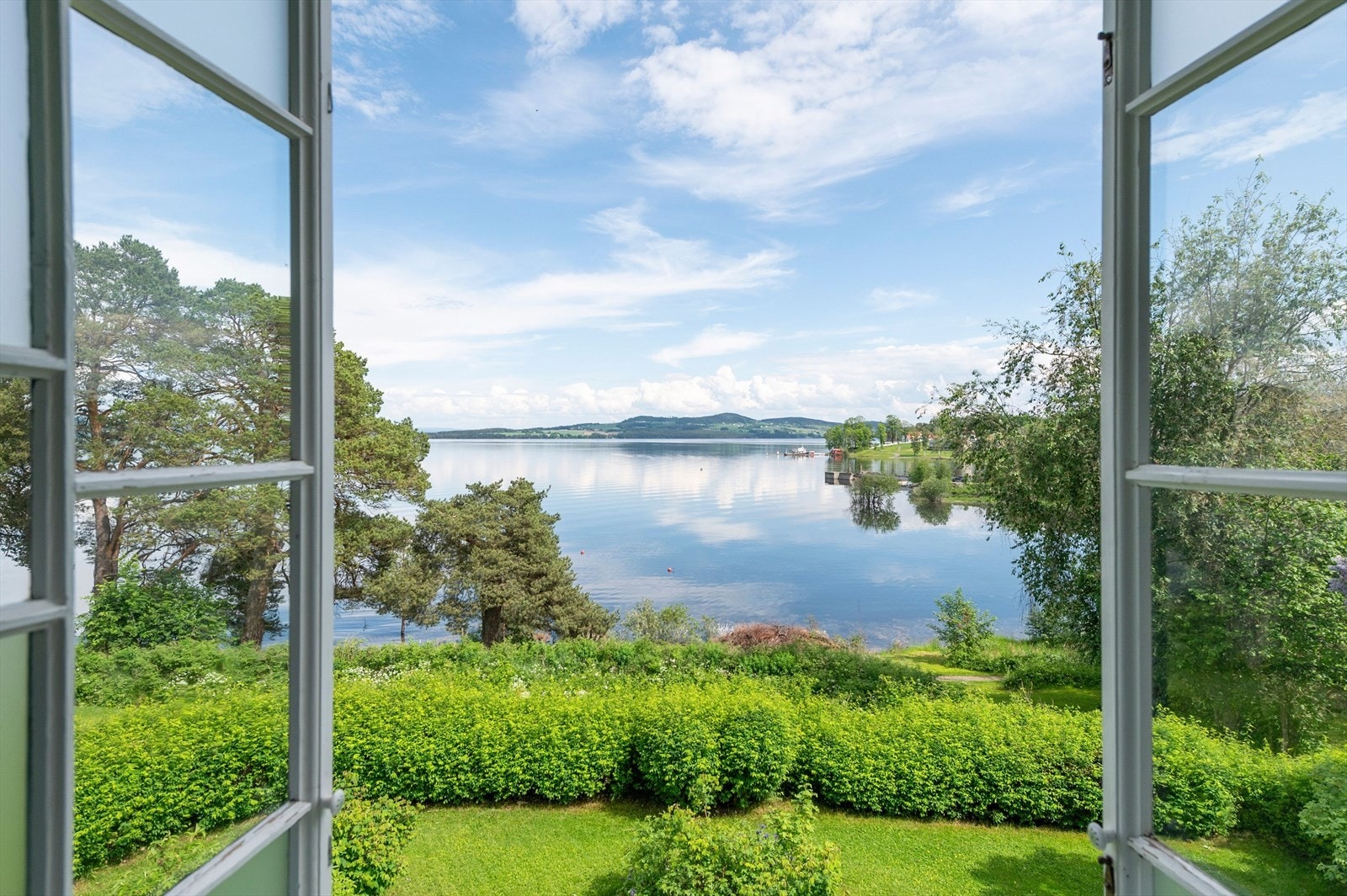 Fantastisk utsikt fra 2. etasje. Galleribilde