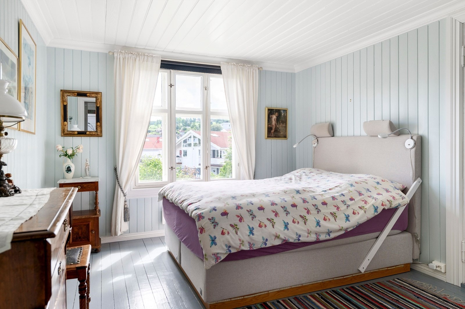 Soverom II med plass til dobbeltseng. Galleribilde
