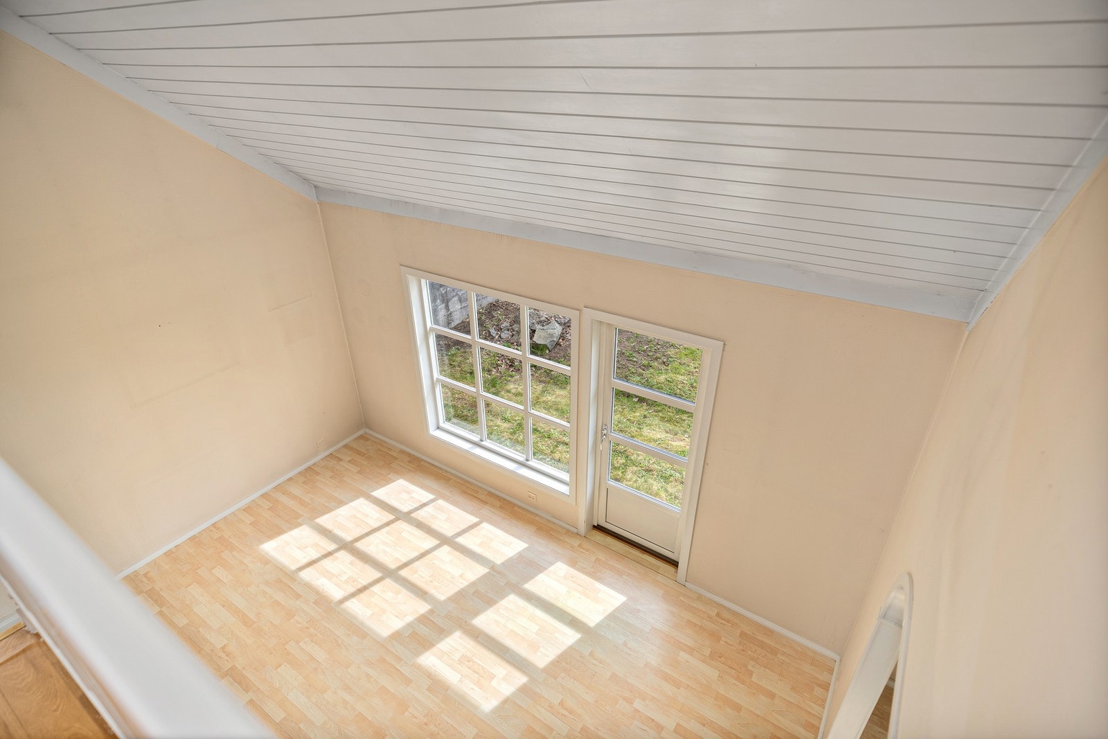 I andre etasje er det soverom og en loftstue på hemsen Galleribilde