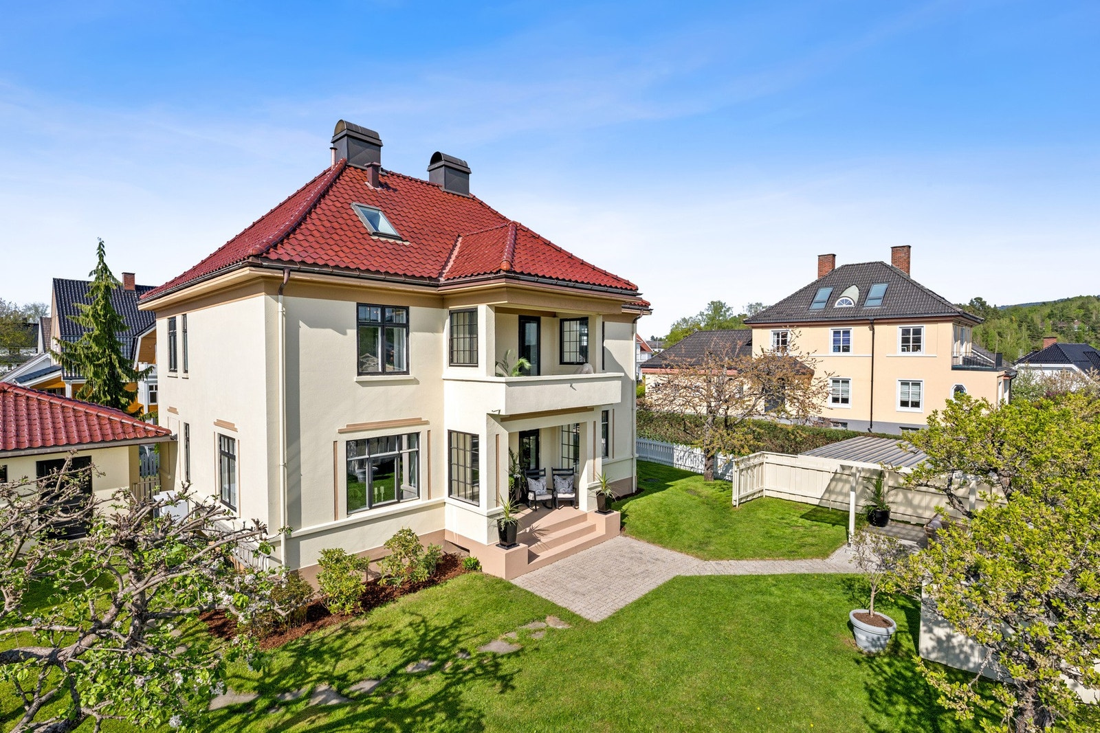 Cato Fegri v/Privatmegleren Hønefoss har gleden av å presentere Anna Colbjørnsdatters gate 23! Galleribilde