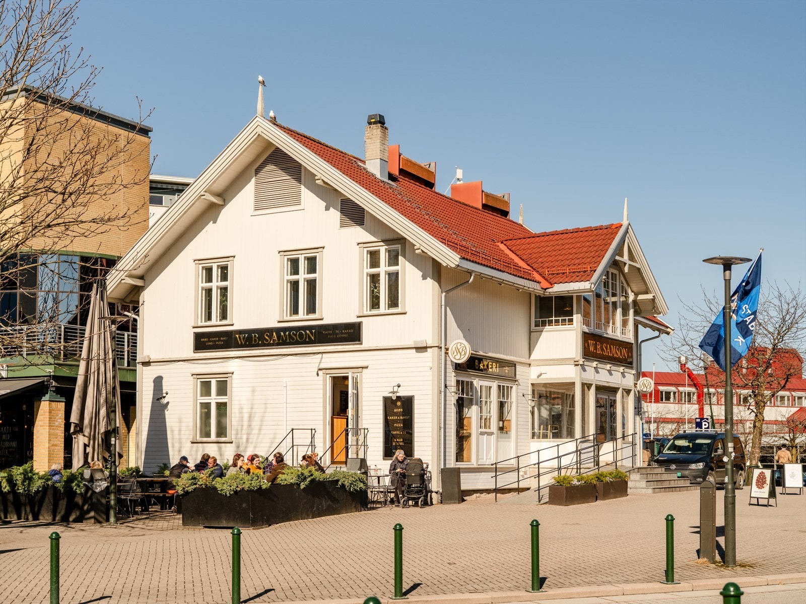 Samson Bekkestua er et velkjent og populært bakeri som ligger i hjertet av Bekkestua. Galleribilde