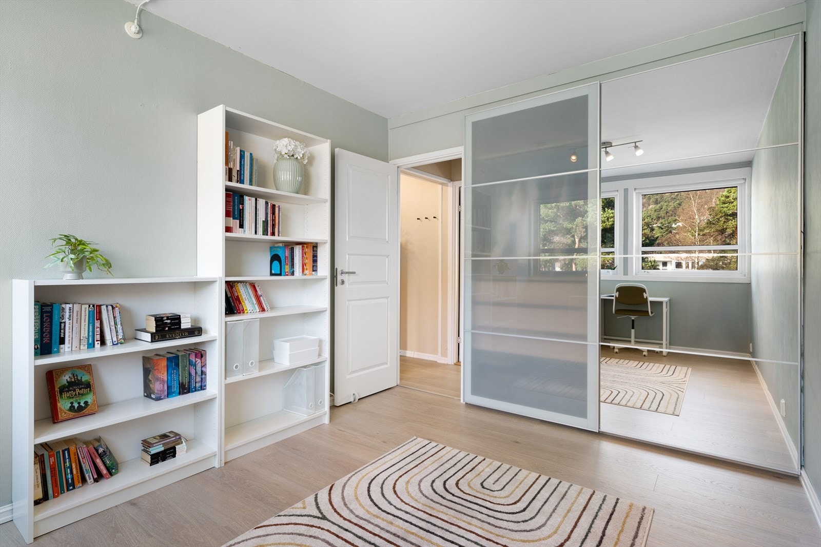 - Student? Lei ut et rom og betjen deler av ditt boliglån - Galleribilde