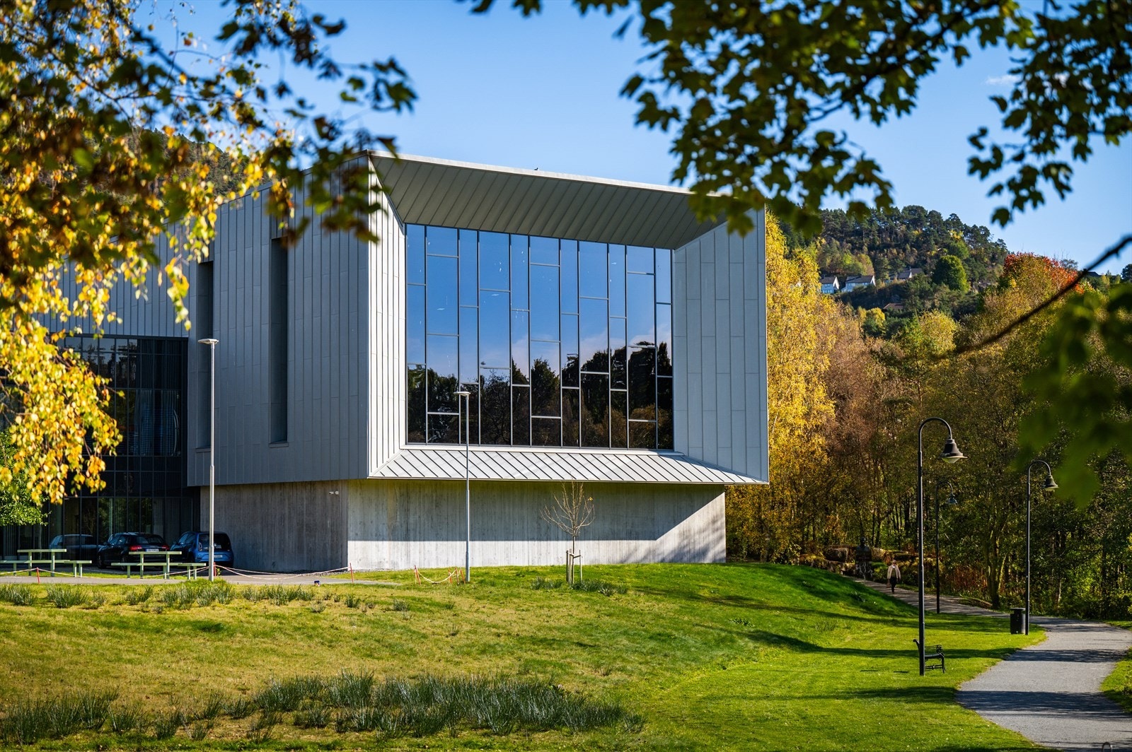 - Ta deg en svømmetur i Ortun svømmehall - Galleribilde