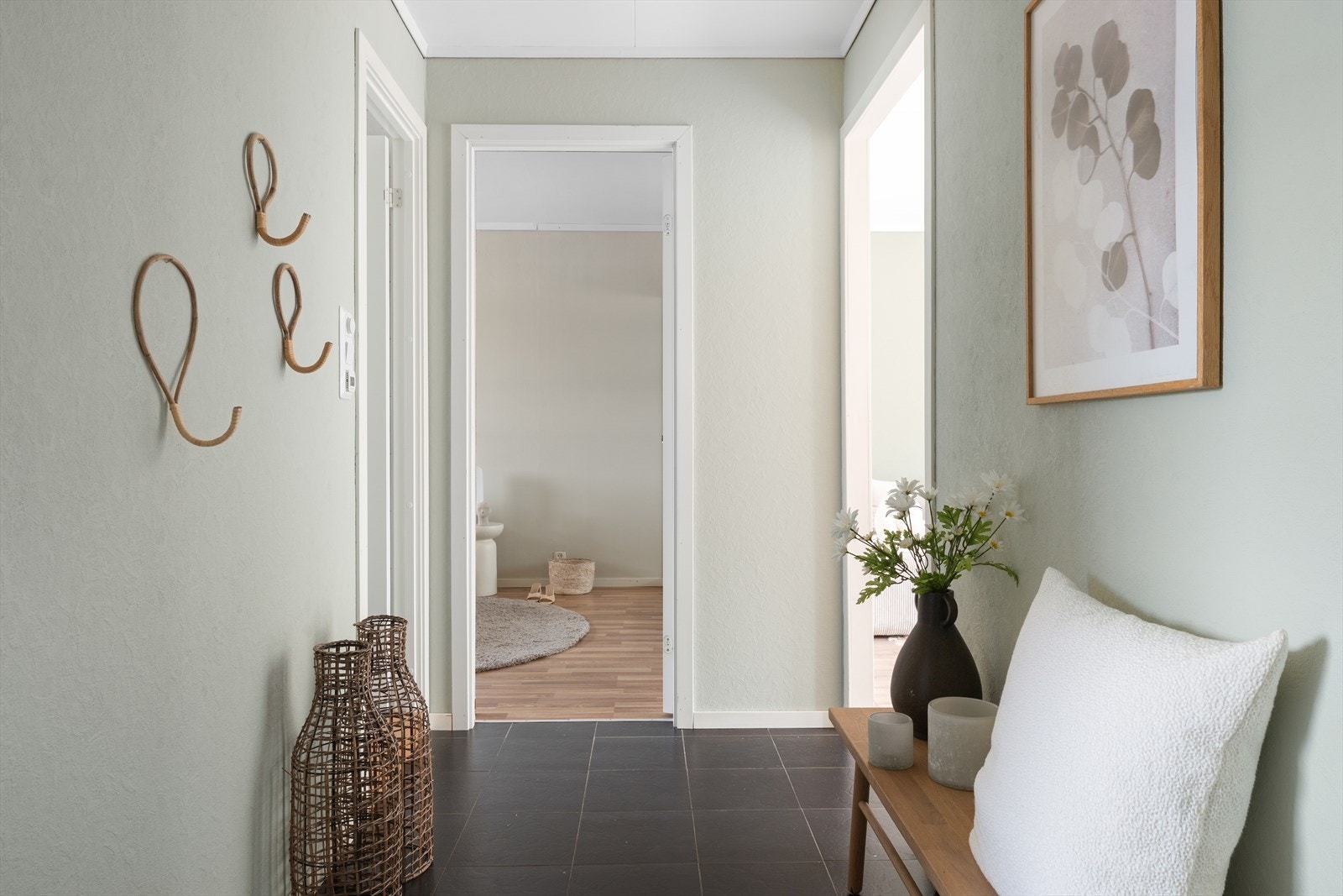 - Frislagt entré på 5,5 m² - Galleribilde