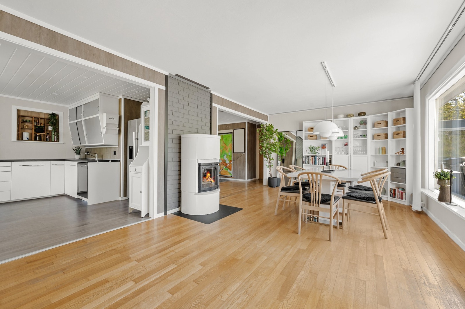 Boligen har en arealeffektiv planløsning hvor alle rommene har en god størrelse. Galleribilde