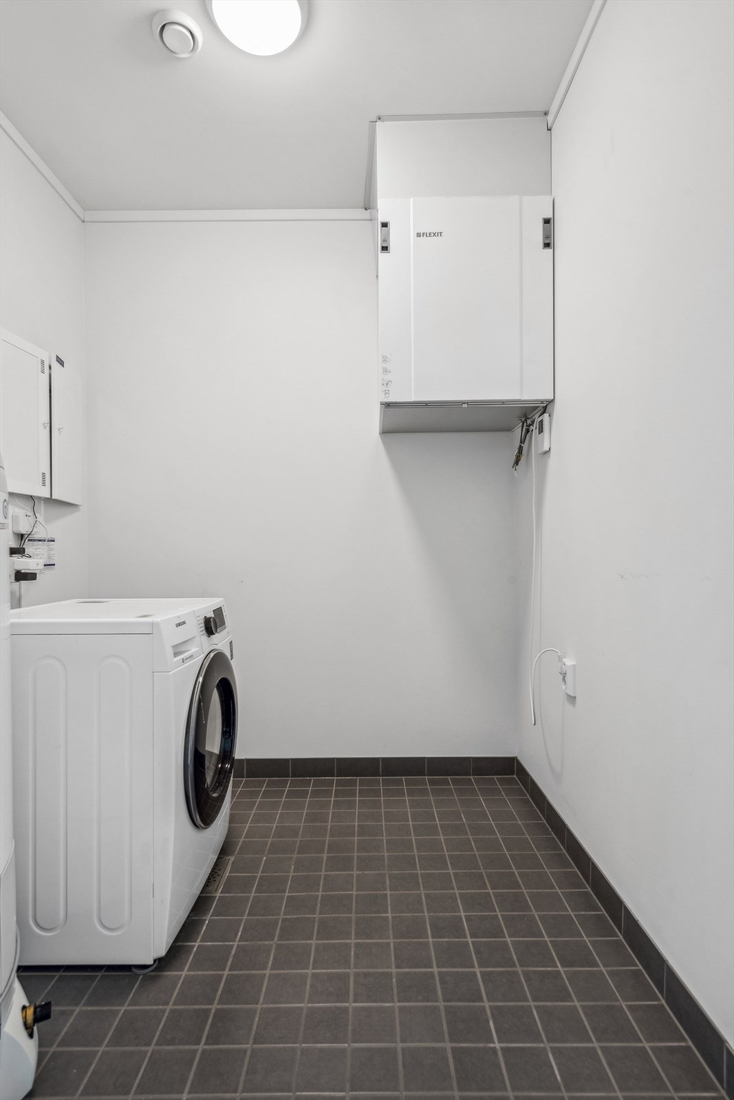 Teknisk rom/vaskerom. I tegningene er rommet betegnet bod Galleribilde