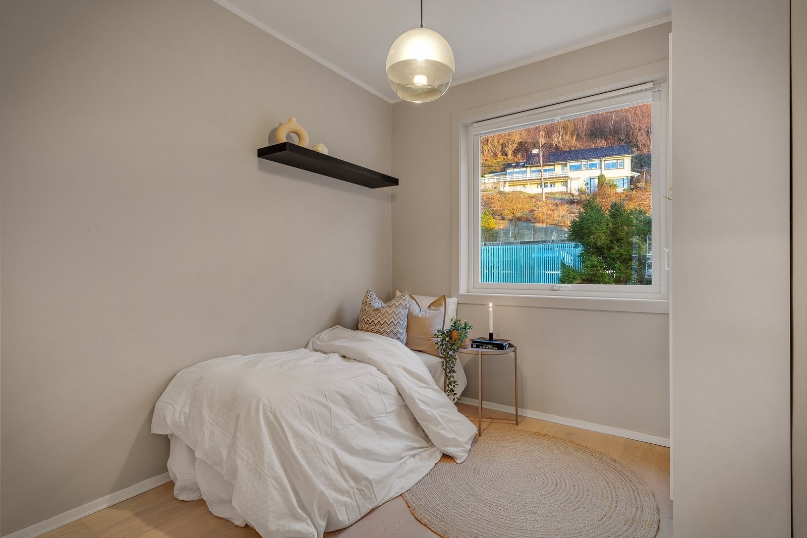 - Soverom 2 måler 6,3m² - Galleribilde