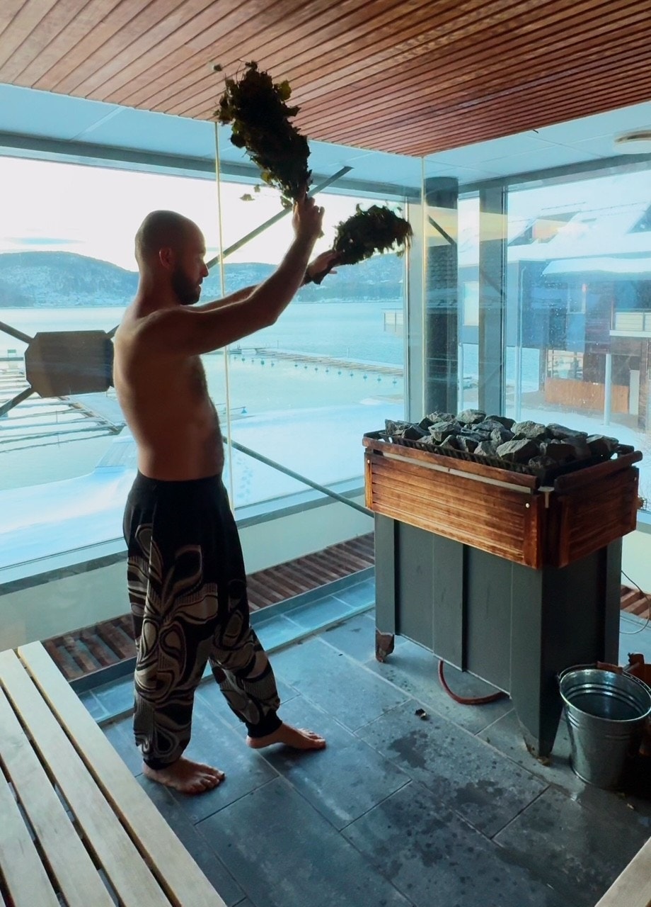 Vi har jevnlige badstueritualer i våre saunaer Galleribilde