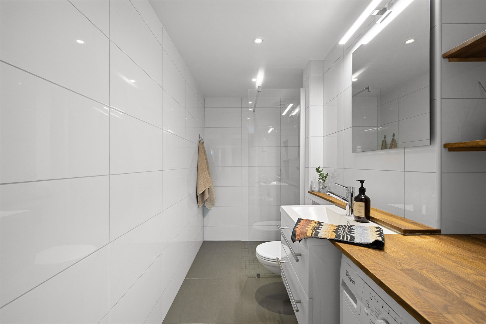 Badet ble i 2020 pusset opp og dels bygget opp på nytt med blant annet ny membran og nye overflater. Galleribilde