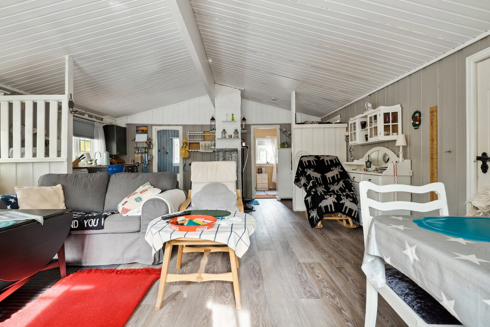 Åpen løsning for stue og kjøkken Galleribilde