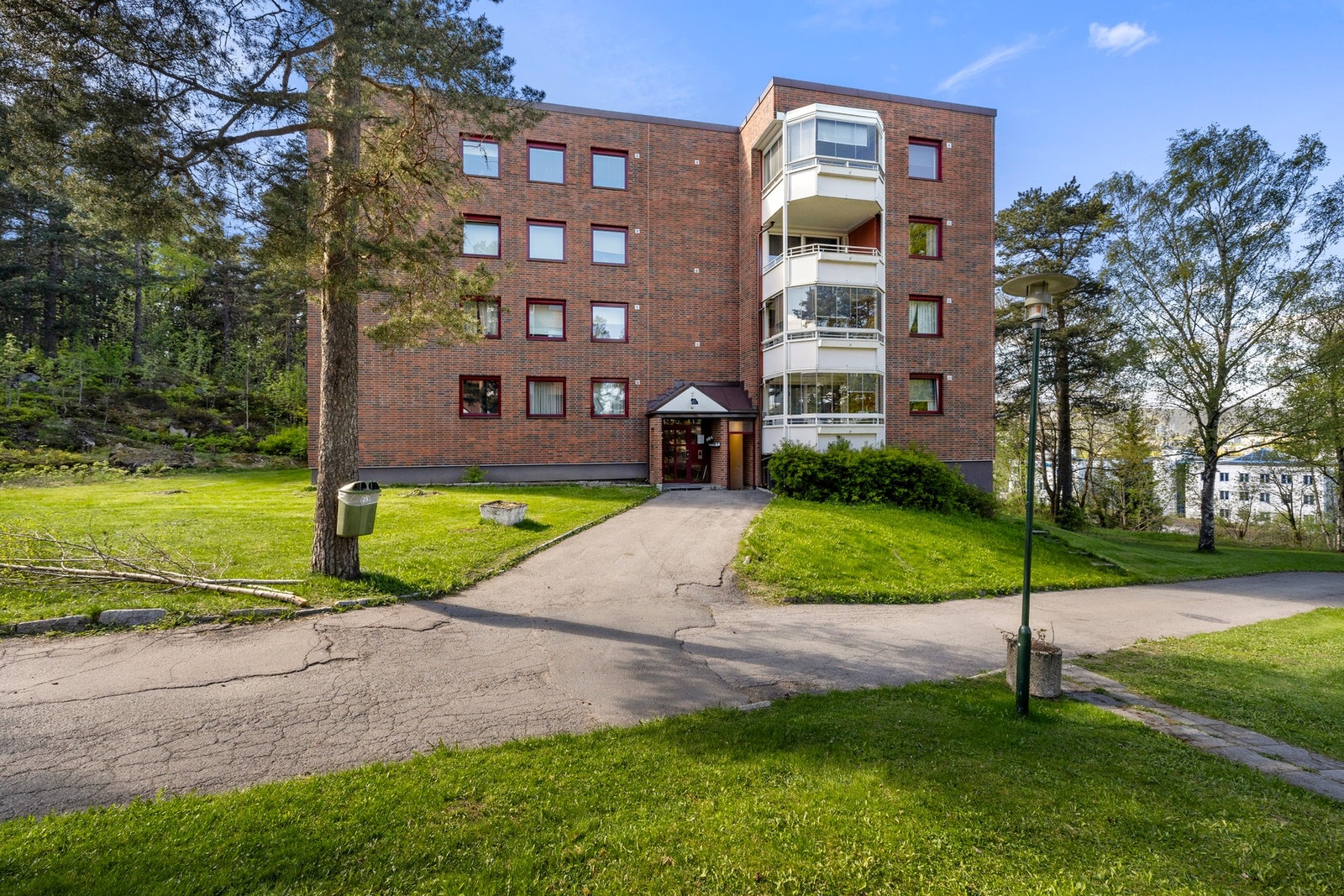 Binh Nguyen v/EIE Lillestrøm har gleden av å presentere Henrik Sørensen vei 43! Galleribilde