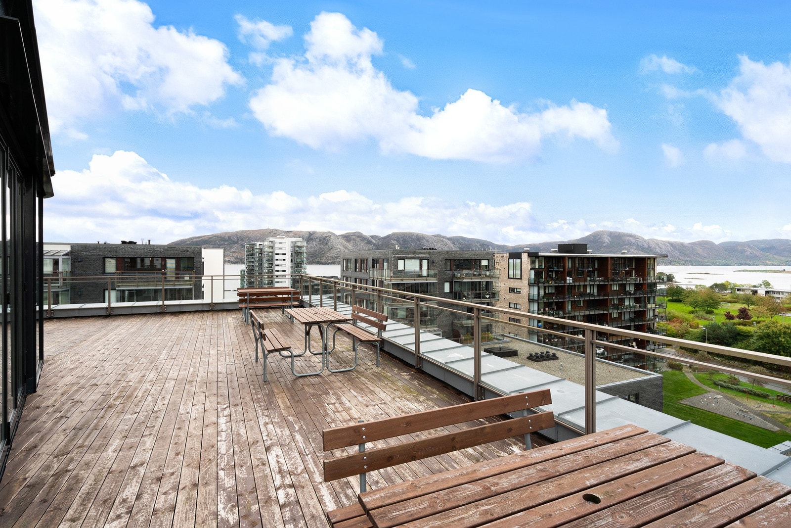 Felles takterrasse. Galleribilde