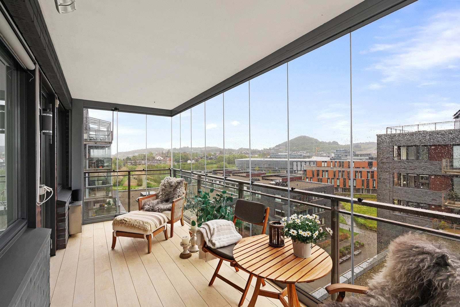 Om ønskelig kan glassene skyves til side. Galleribilde