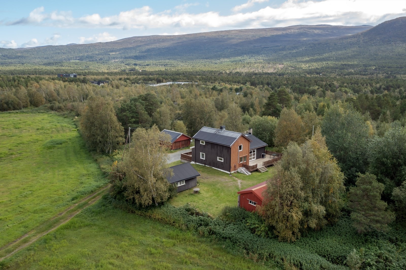 Velkommen til visning på "Tollstad"! Galleribilde