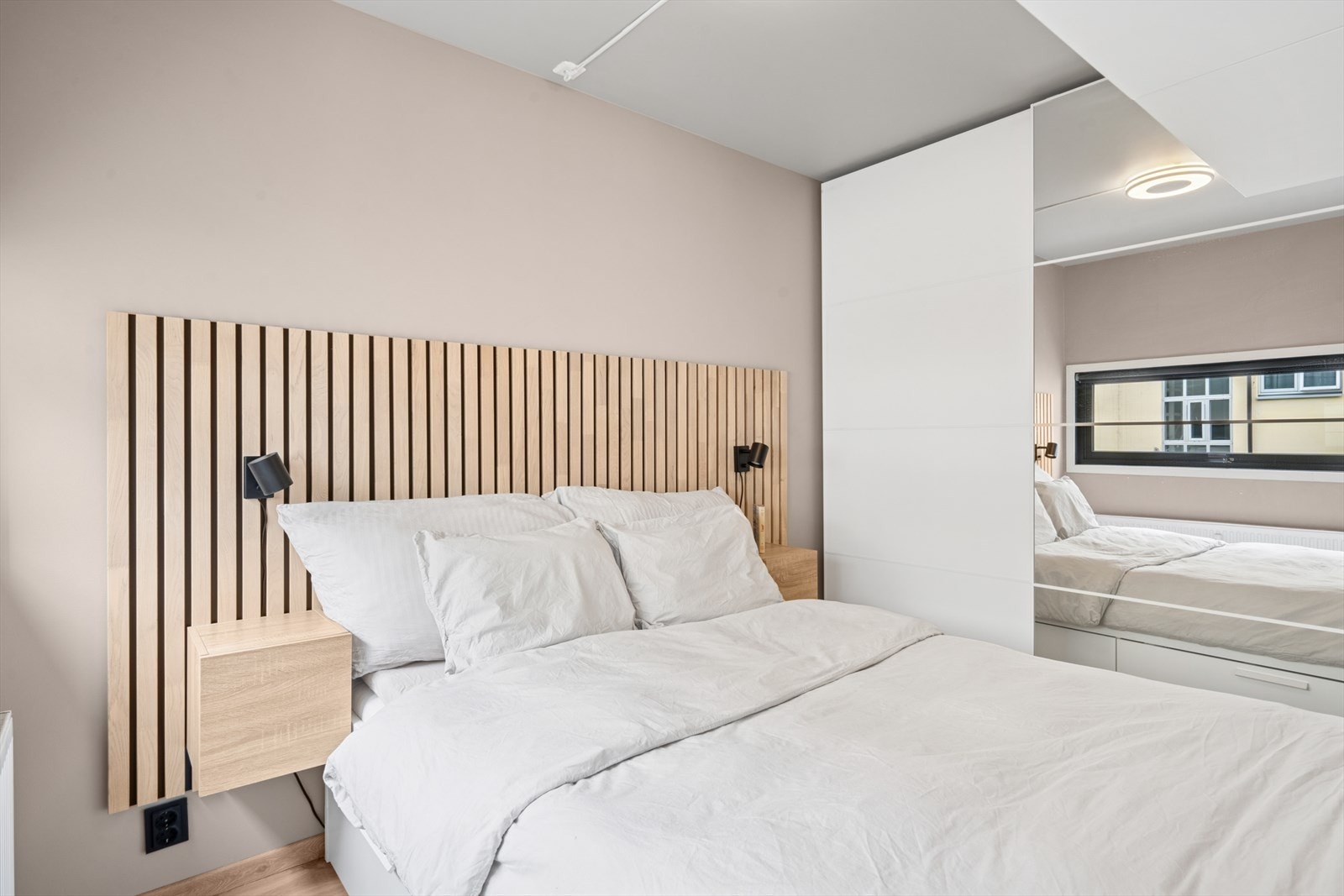 Soverom. Galleribilde