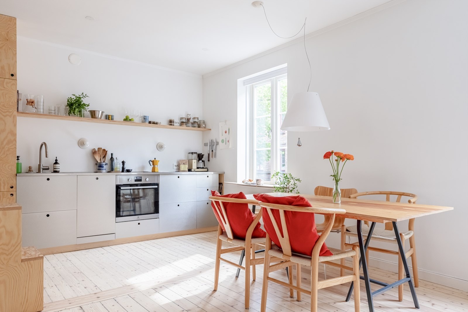 - Ny kjøkkeninnredning montert i 2024 - Galleribilde