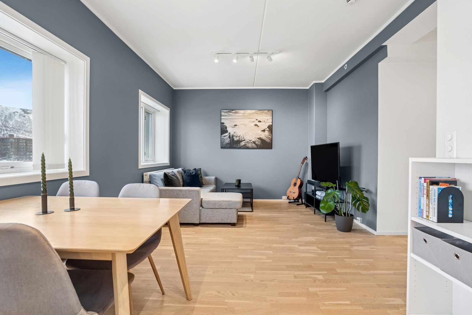 Storgata 166 presenteres Kristian Ytreberg-Eide v/DNB Eiendom. Galleribilde