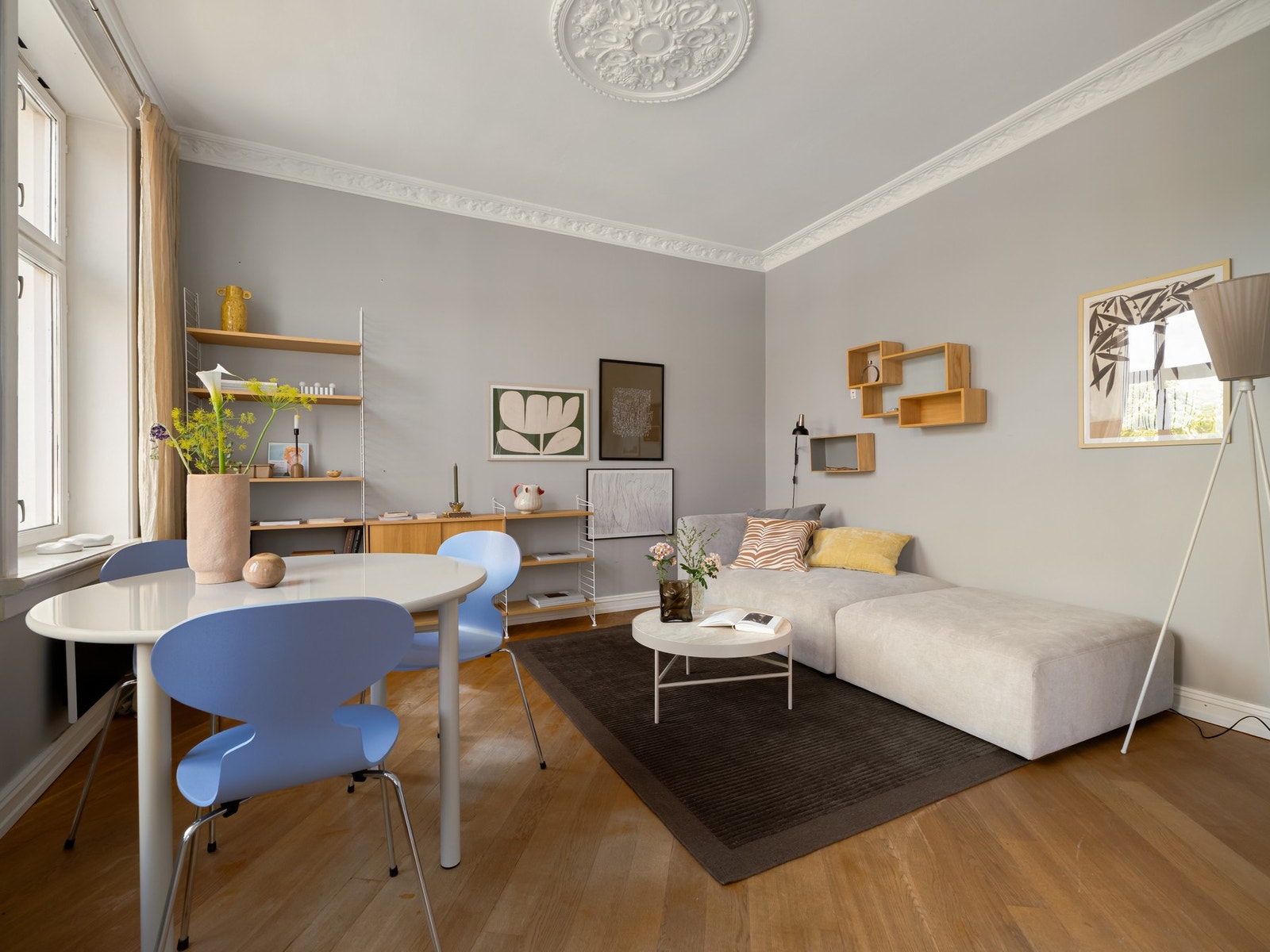 Dette kan naturligvis også være et soverom for de som trenger det. Eller kombinert stue og gjesterom kanskje? Galleribilde