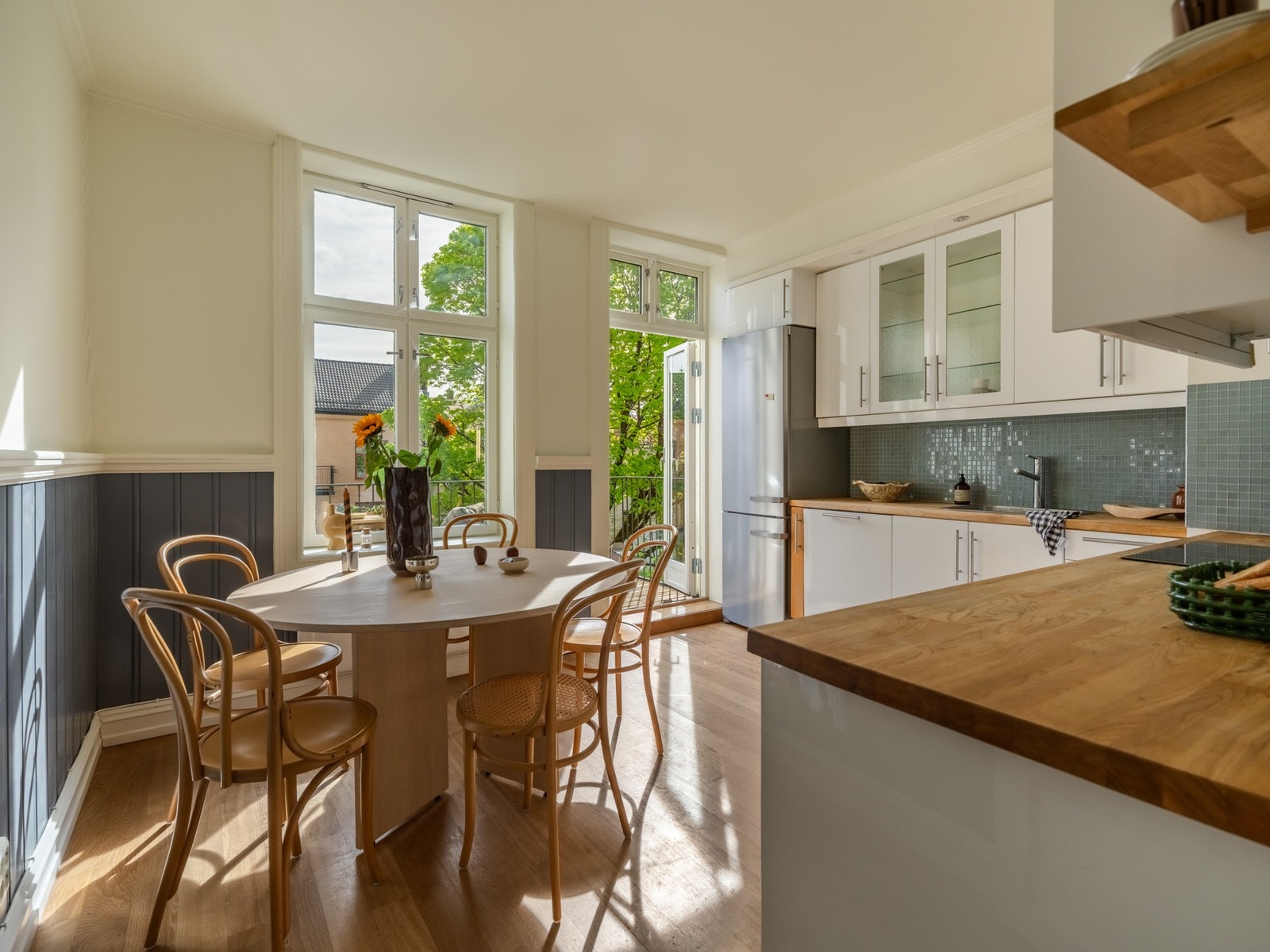 Nå gjør vi et lite hopp og er inne på kjøkkenet. Galleribilde