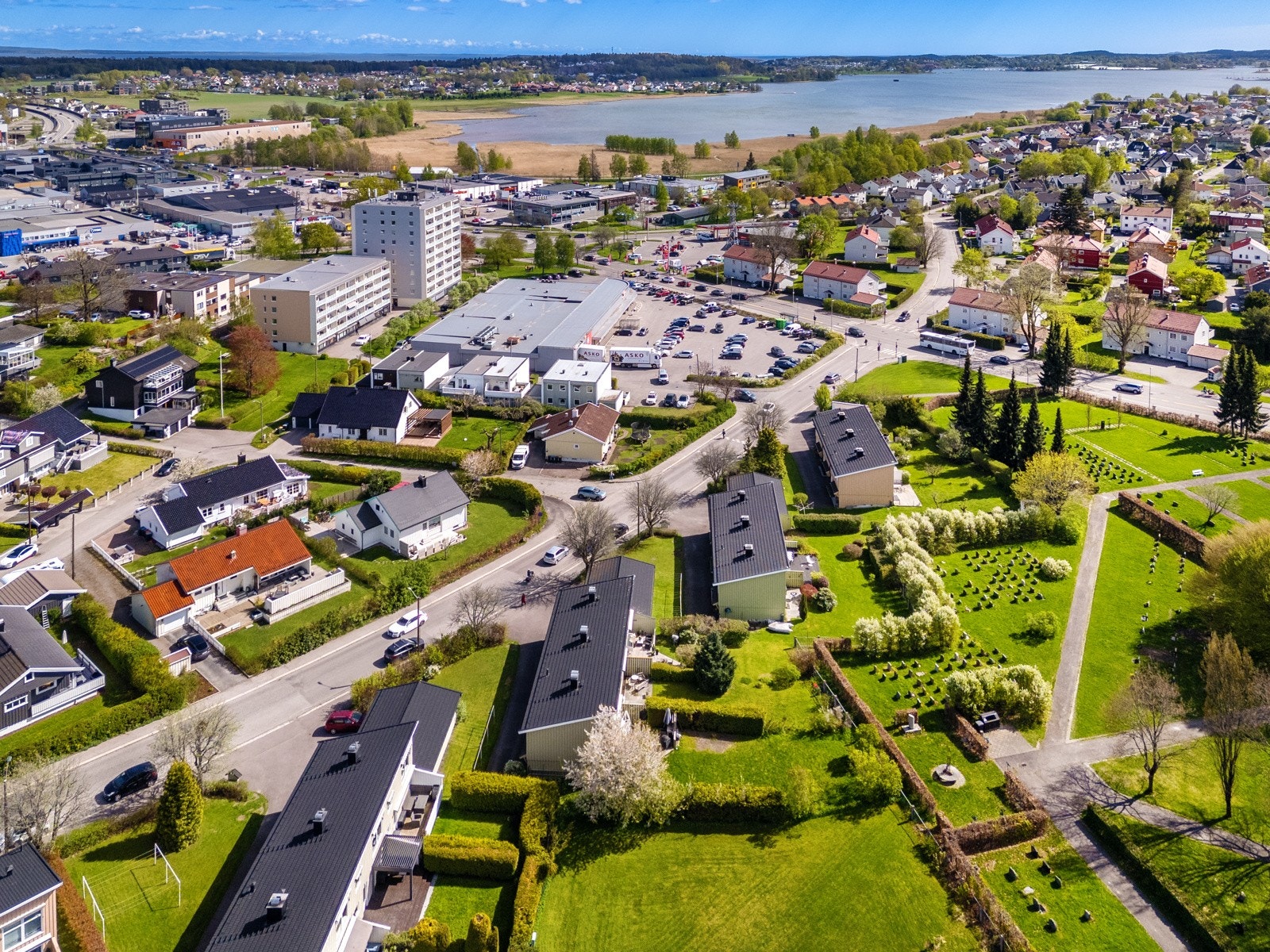 Sentralt og solrikt! Galleribilde