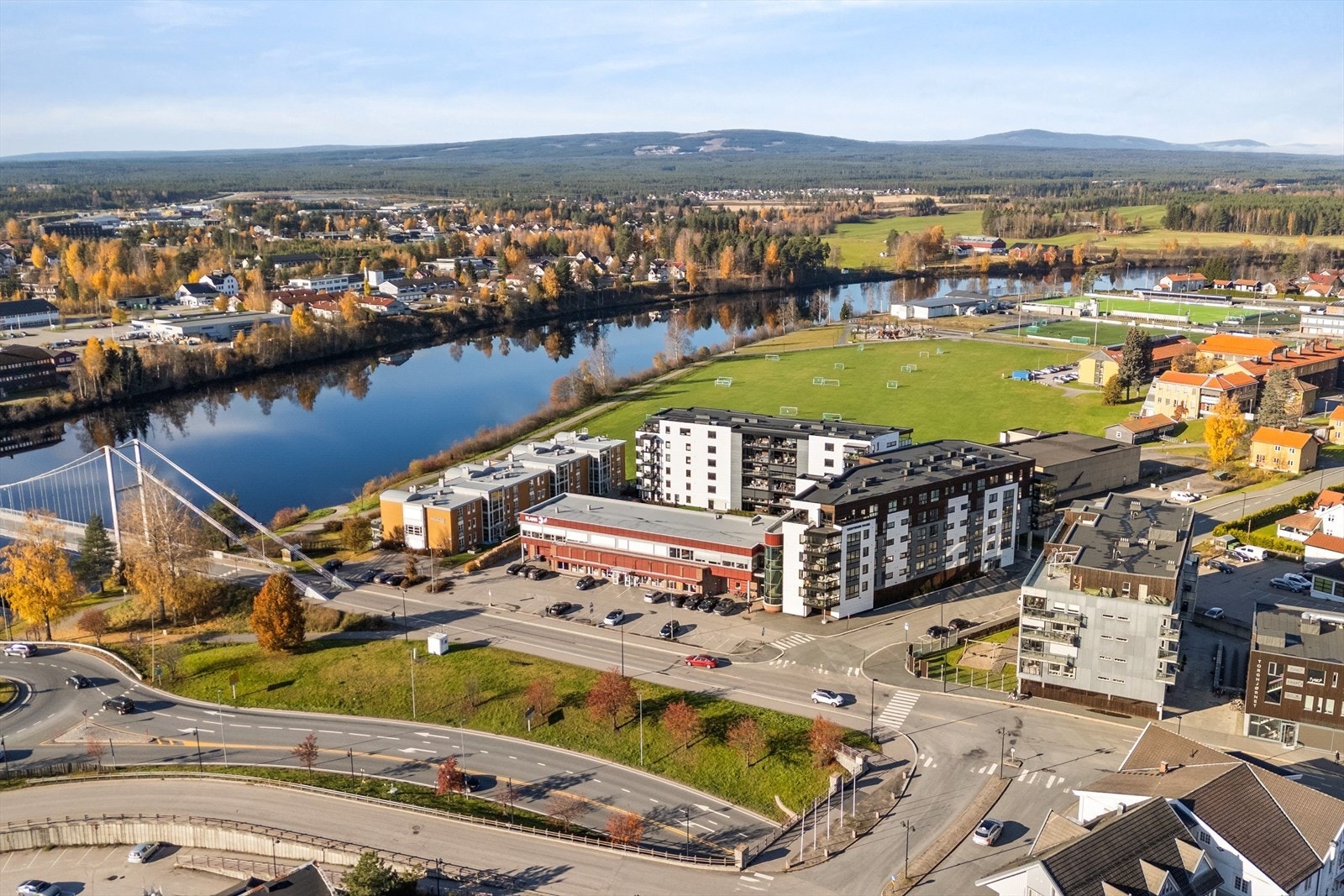 Her bor du godt i et nyere og attraktivt bygg med sentral beliggenhet og kort gangavstand til det meste! Galleribilde