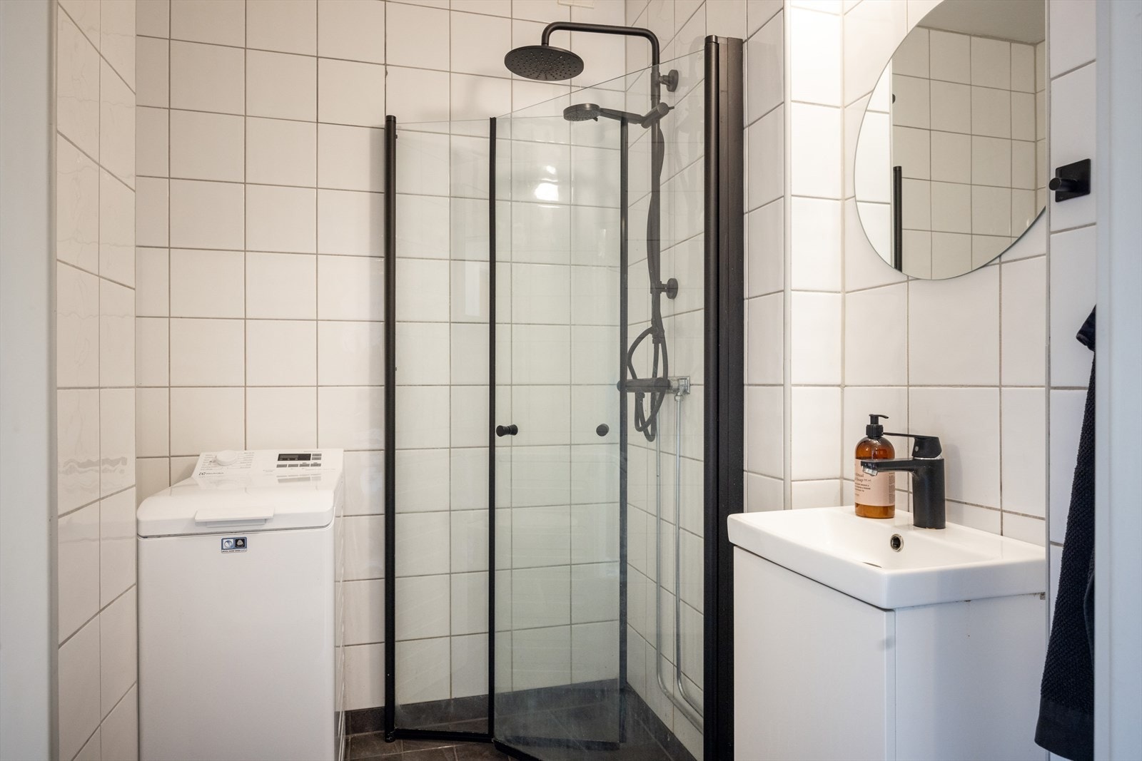 Videre er det opplegg for vaskemaskin! Galleribilde