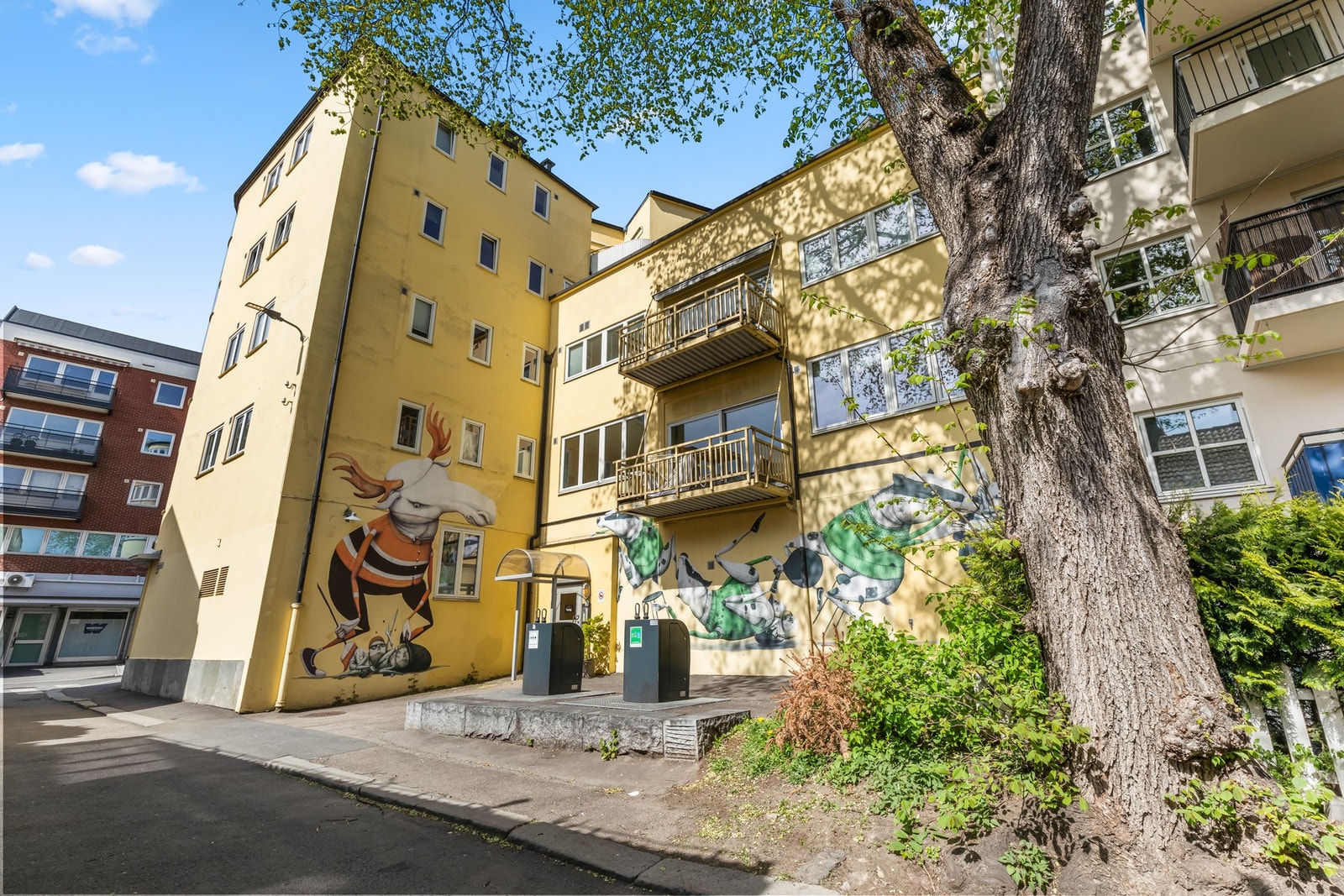 Fasade og inngangsparti Galleribilde