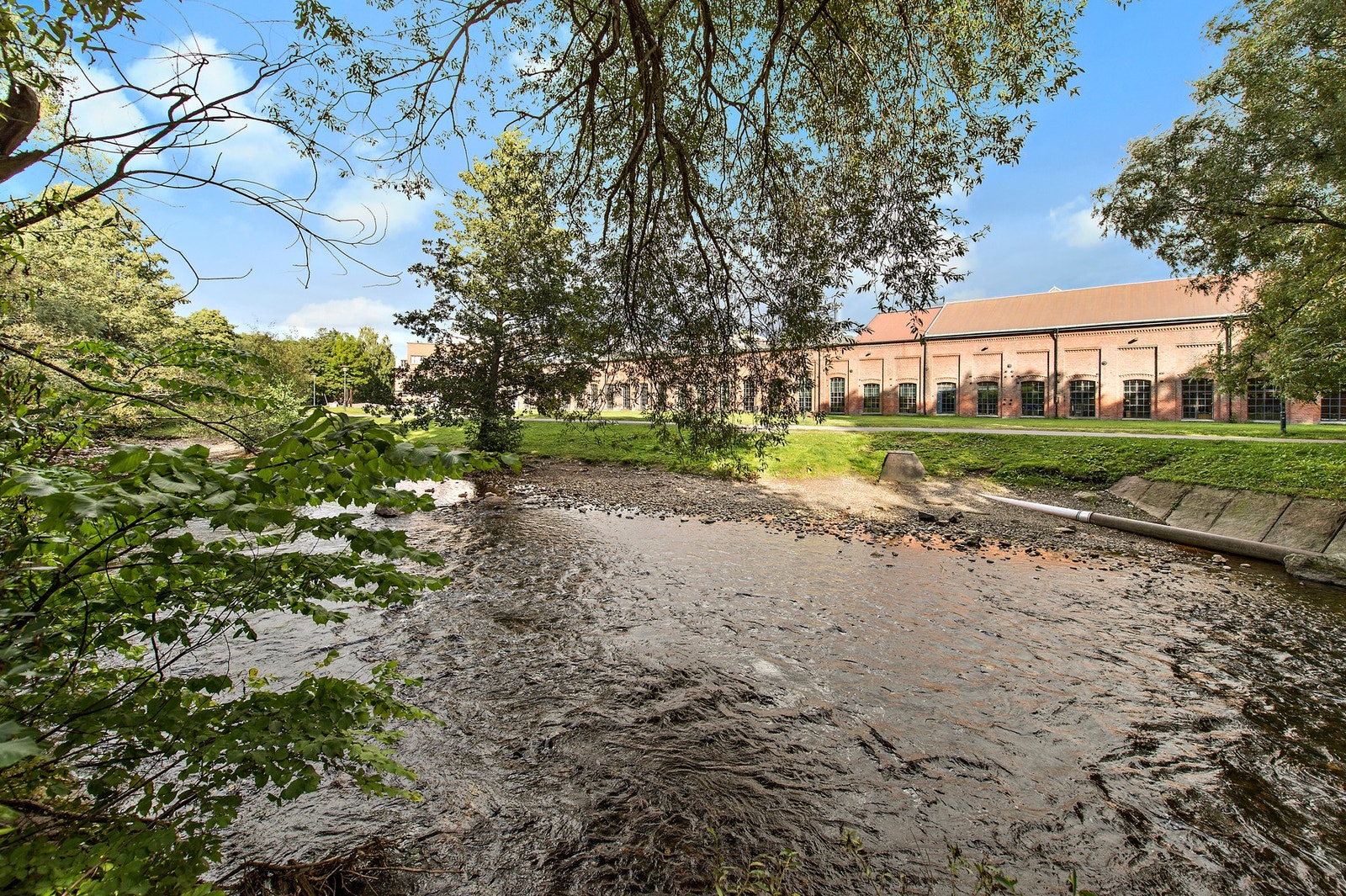 Akerselva - et yndet sted for joggeturen nord eller sør i Oslo Galleribilde