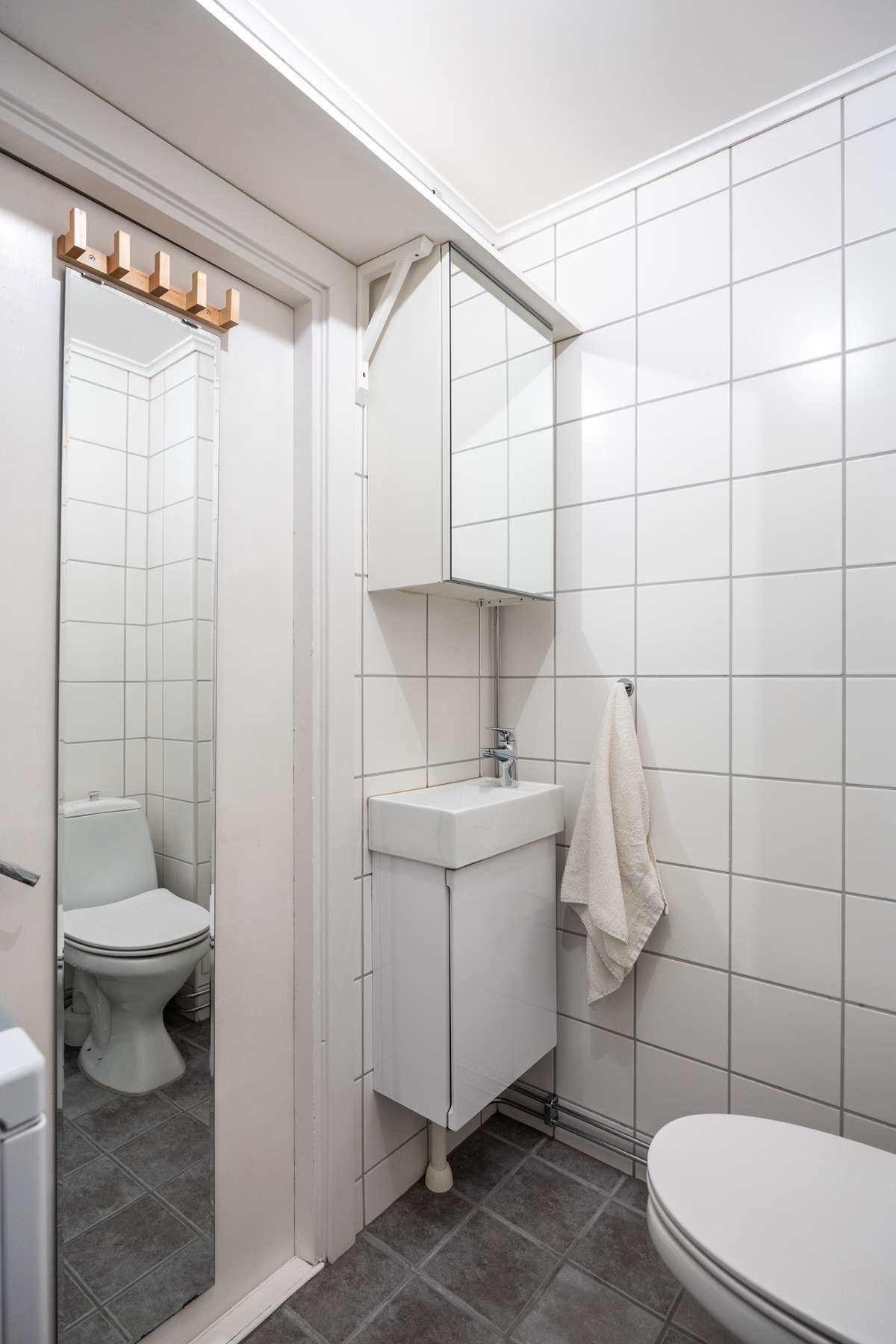 Varmekabler i gulvet. Galleribilde