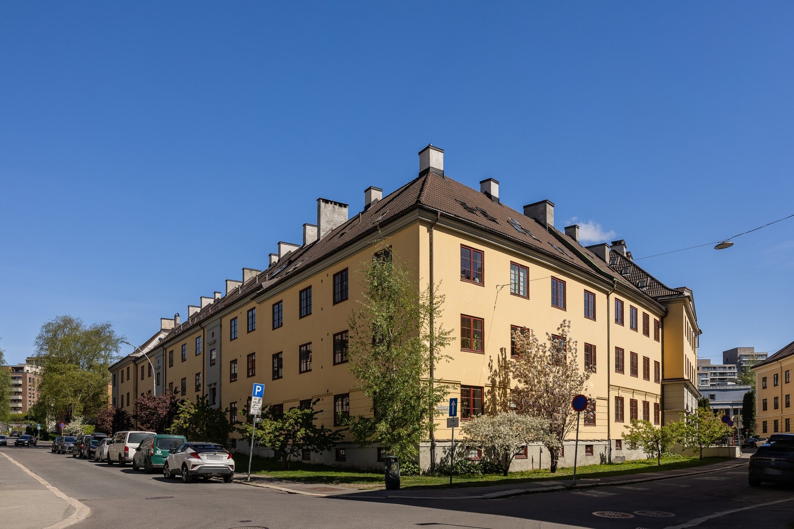 Her bor du i den klassiske Torshovbebyggelsen, i et godt drevet borettslag. Galleribilde
