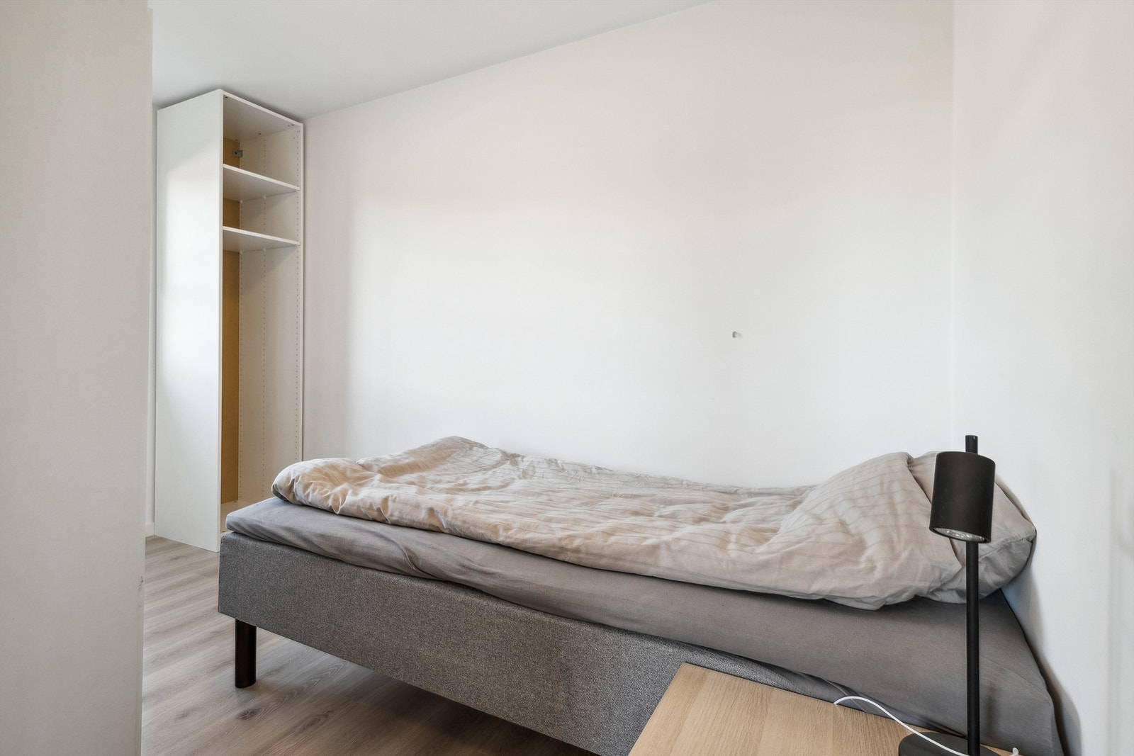 Soverom i leilighet. Galleribilde