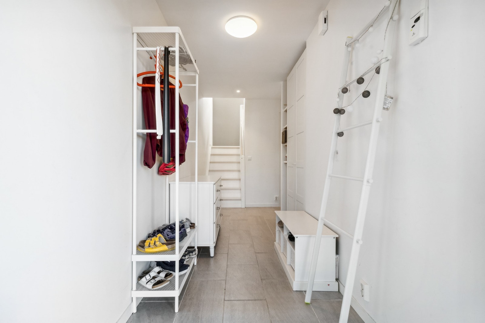 Flislagt entrè Galleribilde